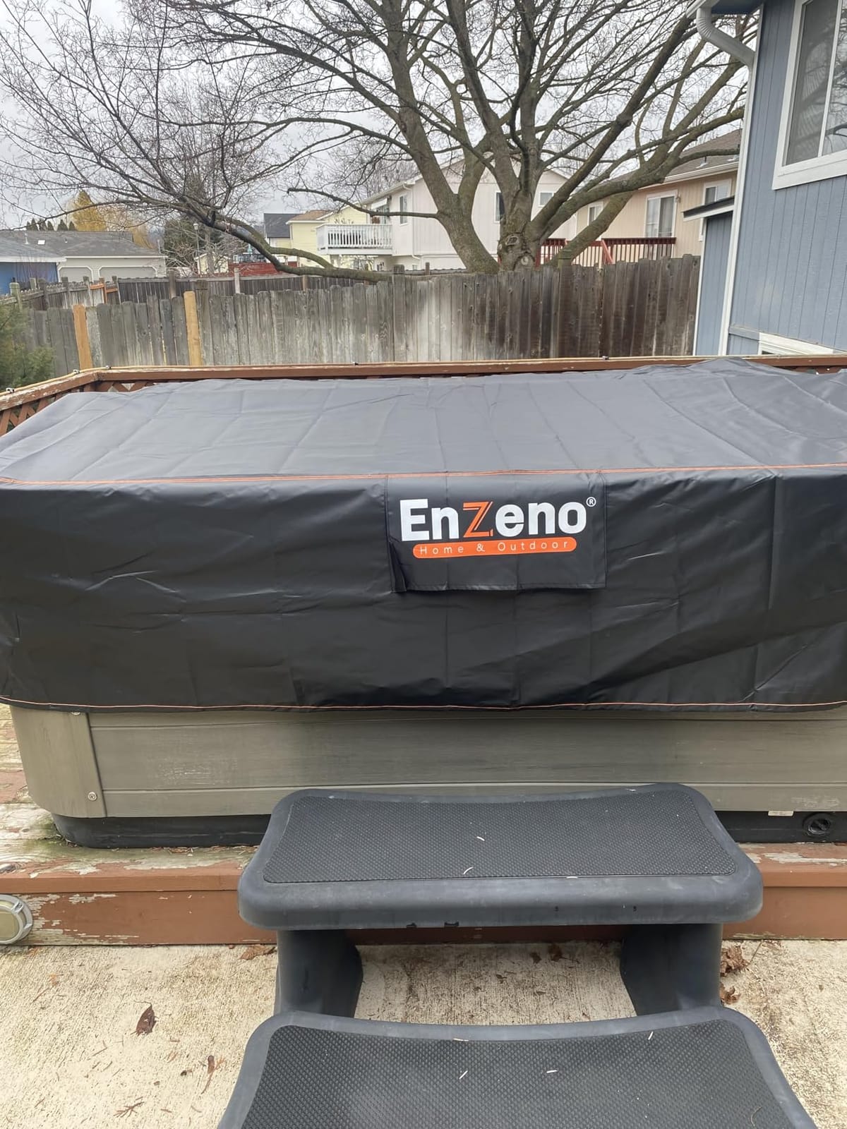 Enzeno Outdoor SPA Hot Tub Cover Waterproof Square 86 x 86 inch fit 84 x 84 or 83 x 83 or 82 x 82 or 7 ft x 7 ft 420D Heavy Duty Cub Hot Tub Lid Protectors Protective Cover Cap customer photo 1