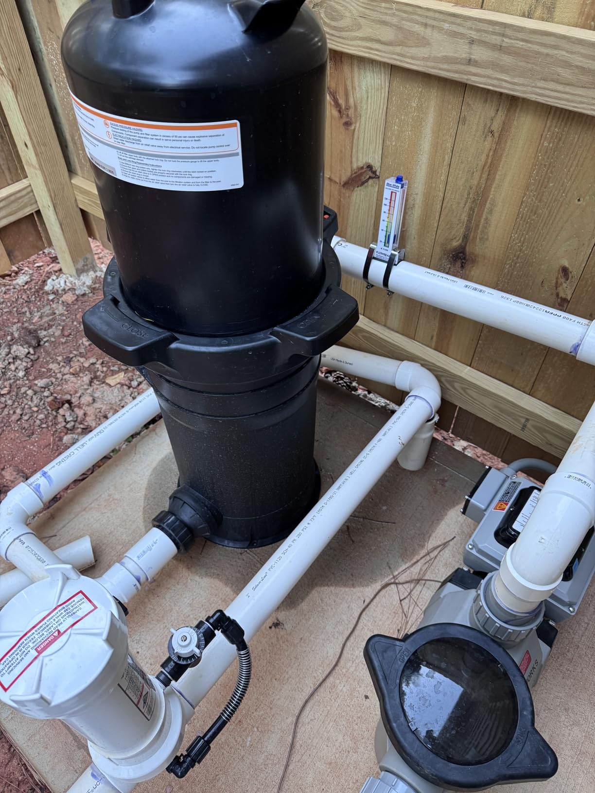 VEVOR 2026 Cartridge Pool Filter Tank & Element | Large 50Sq. Ft Cleaner System for Above Ground & Inground Pools | Compatible with Pumps 1/3 to 1 HP | Up to 2483 GPH | for Pools Up to 19866 Gallons customer photo 1