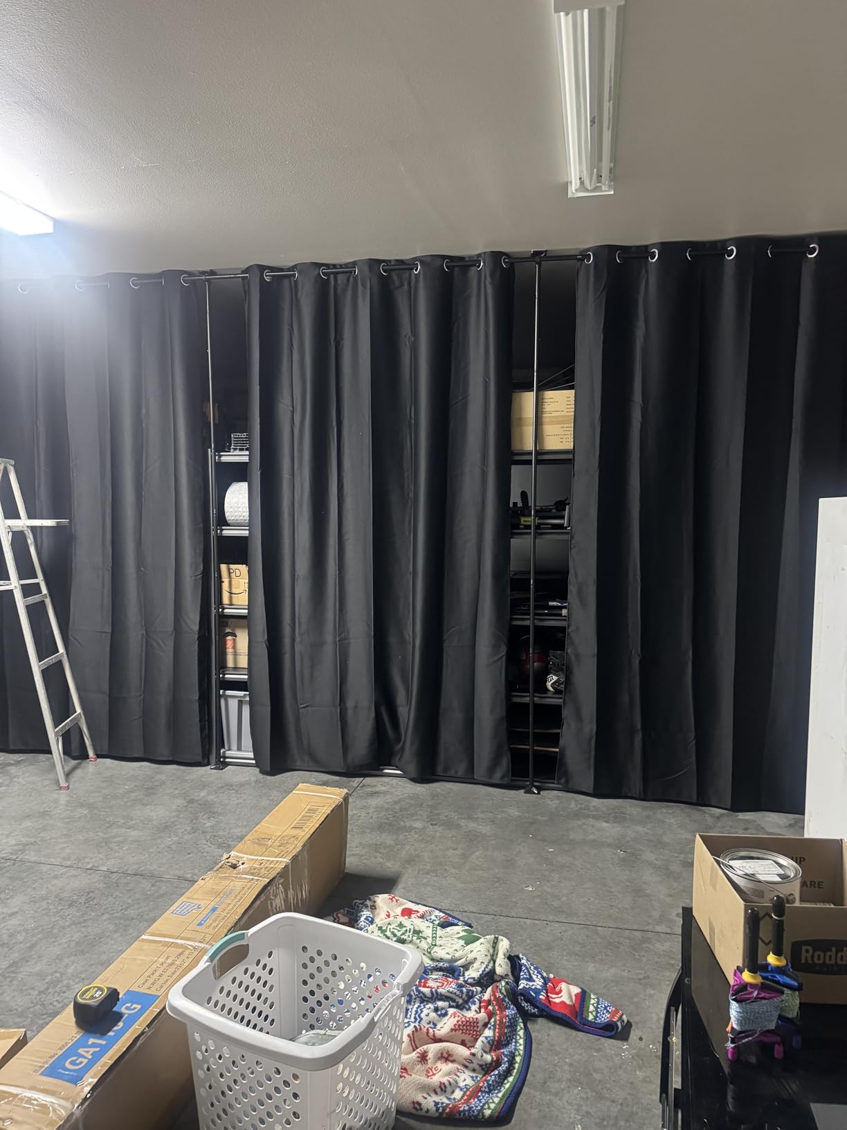 SUNALLY Room Divider for Separation 28-114in(W) Privacy Wall Divider, Black | No Drilling Curtain Rod 4-10ft(H) Adjustable customer photo 1