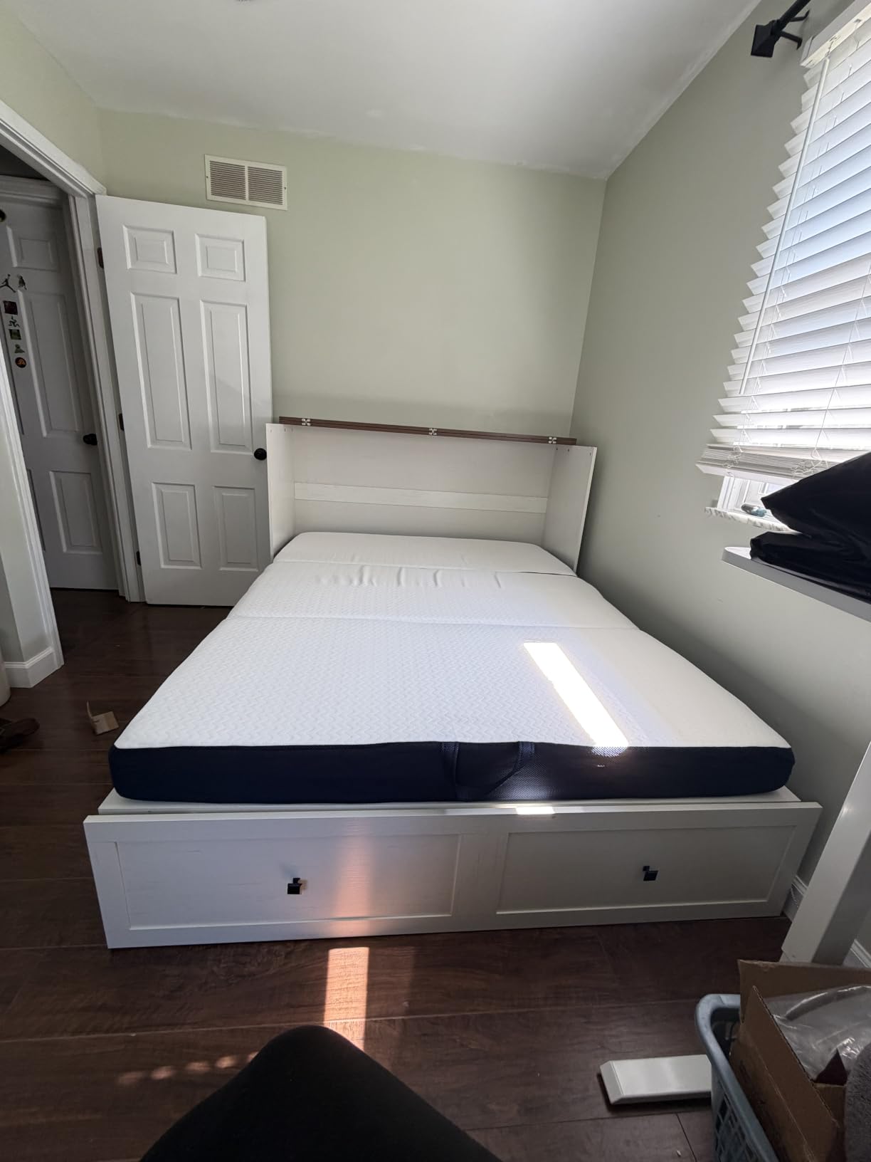 AMERLIFE Queen Murphy Bed with Storage & Charging Station | Distressed White Wood Murphy Cabinet, Farmhouse Foldable Platform Bed, Large Drawer, Noisy Free, Guest Bedroom & Living Room customer photo 1