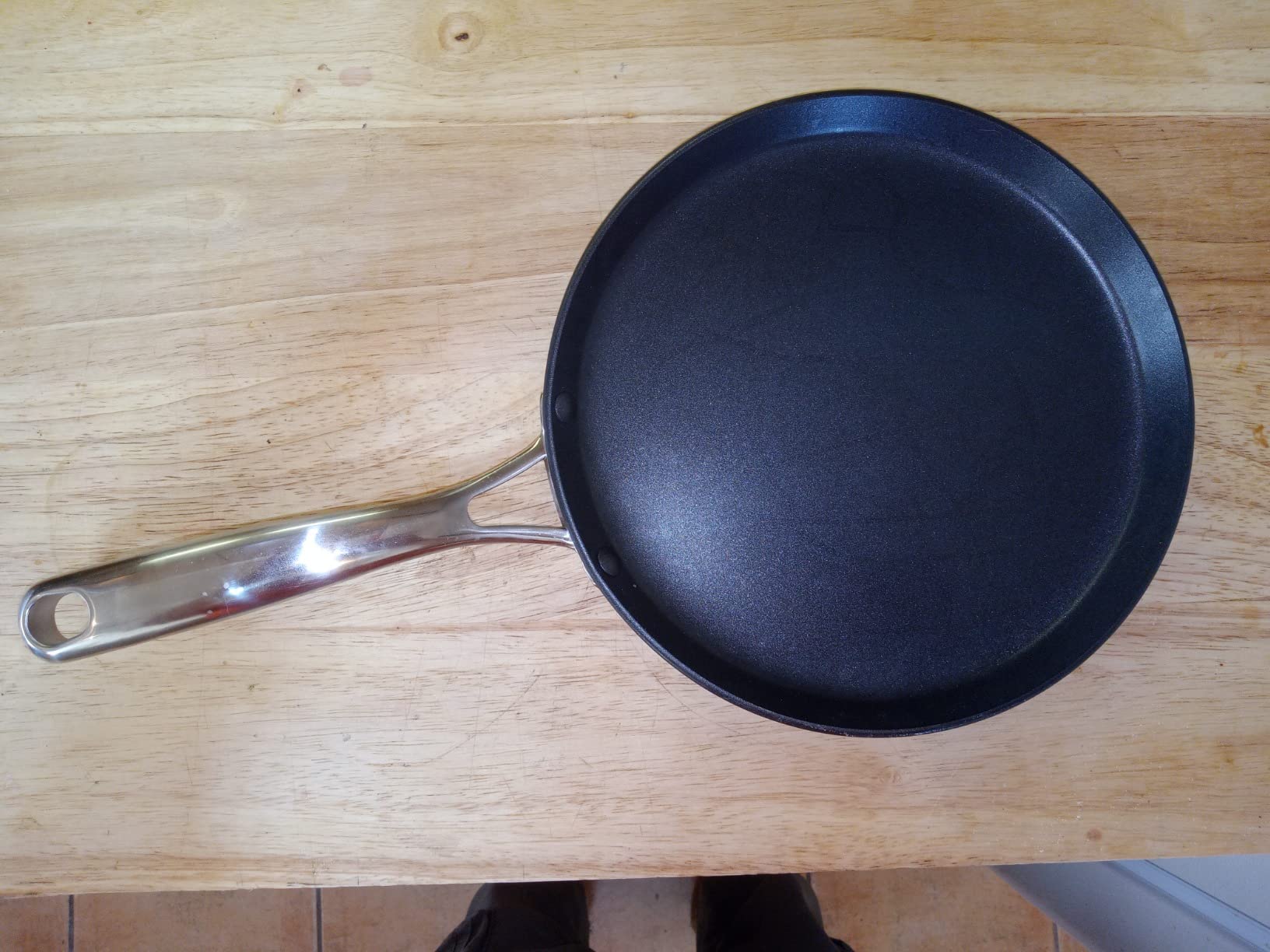 Cooks Standard Classic 10.5 Inch Hard Anodized Nonstick Crepe Pan, Induction Compatible, Dishwasher Safe, Ideal for Pancakes, Tortillas & Dosa, Black customer photo 1