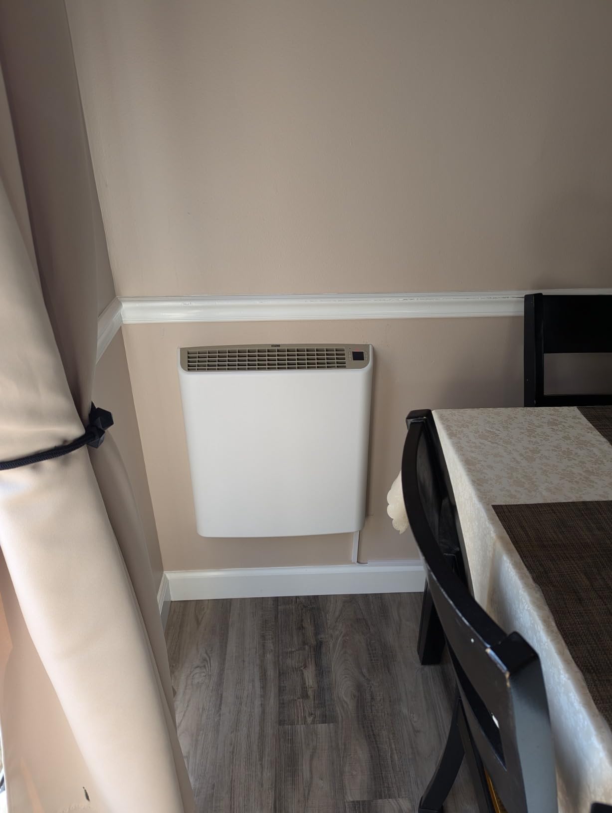 Smart EnviMAX 1000W Wi-fi Plug-in Electric Wall Heater - Energy Efficient Smart Heaters for Large Rooms - App Controlled Electric Heater with Thermal Shut Off Switch - Works with Alexa & Google Home customer photo 2