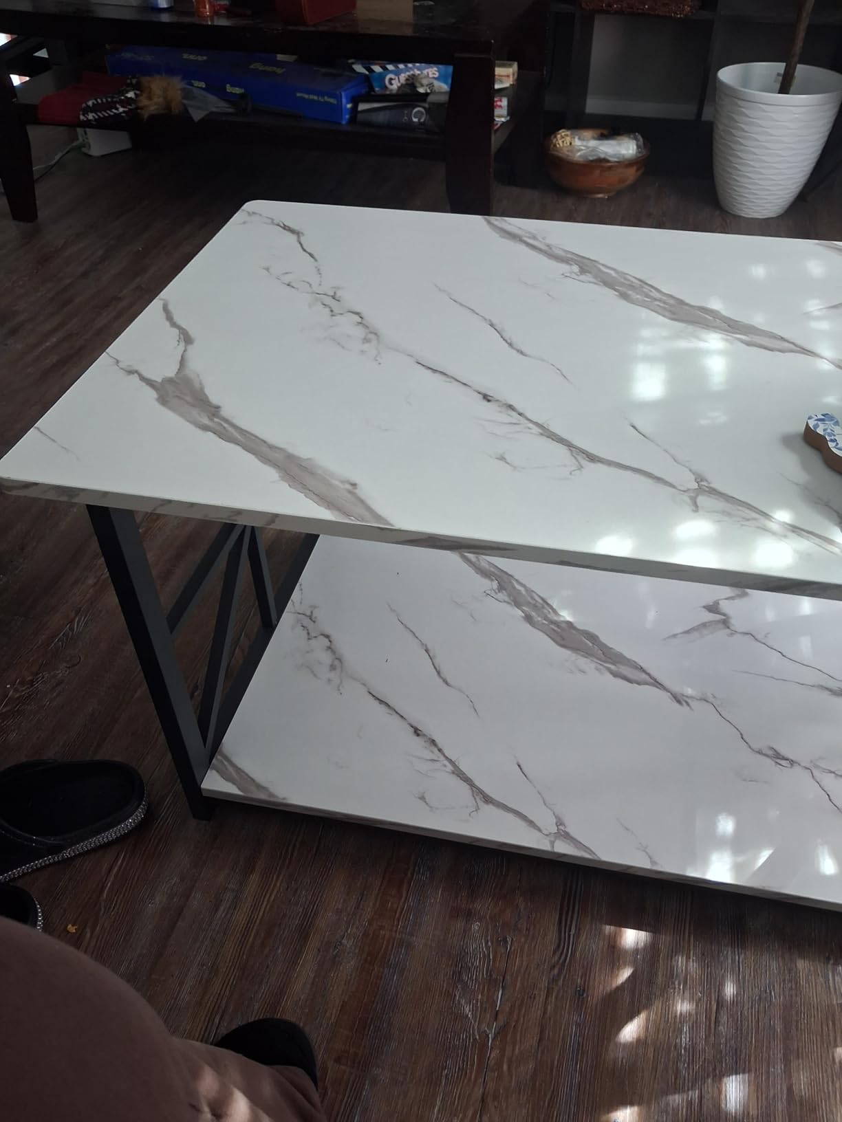 AWQM Faux Marble Coffee Table for Living Room, Modern 2-Tier Coffee Table with Storage, Rectangular Center Table for Sofa, Sturdy Frame, Black customer photo 2
