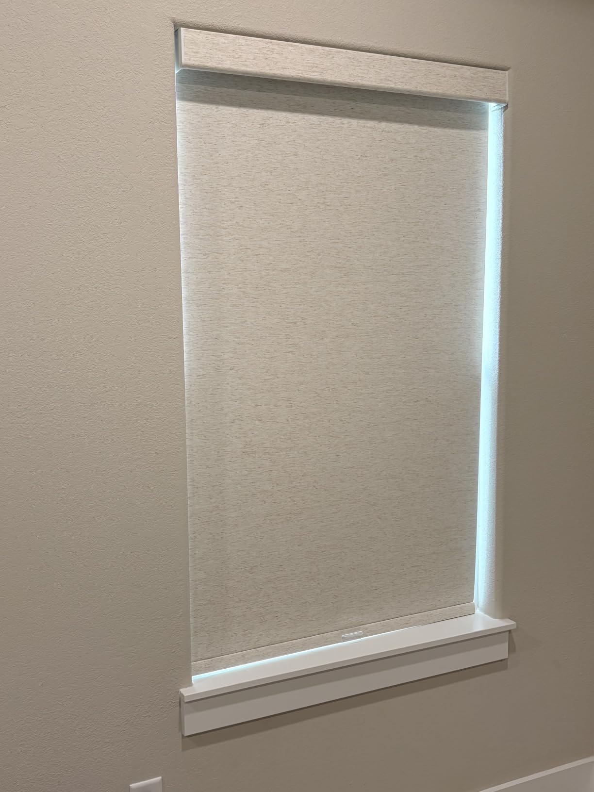 Persilux Blackout Roller Shades for Window Blinds, Cordless, Linen Fabric, Thermal Insulated Fabric UV Protection Shades for Home, Office, Bedroom, Door, Blackout-Cream, 34 1/2
