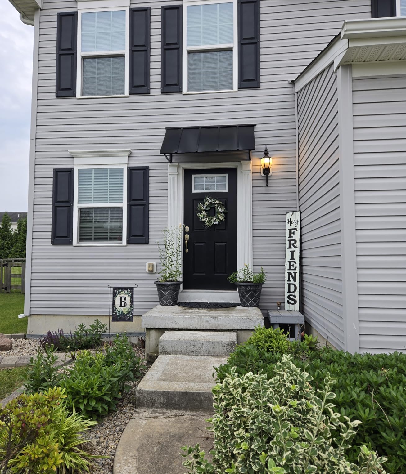 VEVOR Fixed Metal Awning 56 x 24 in, Window Awning Door Canopy, Stable Triangle Steel Frame Awnings for Doors Exterior Rain, and Snow Sunlight Protection for Door Entrance, Windows, Porches, Balconies customer photo 2