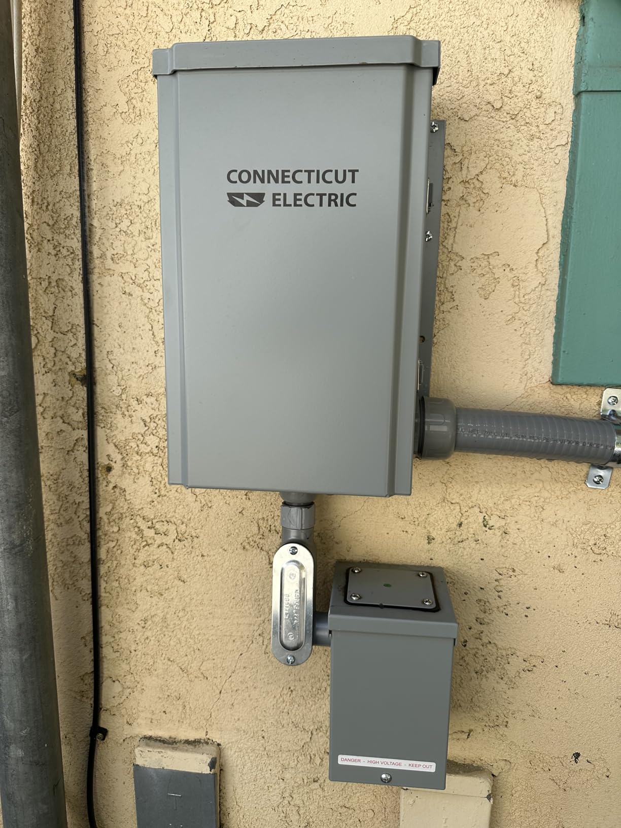 Connecticut Electric Series 2 Backup Power Manual Transfer Switch Kit, 50 Amp, 10 Circuits, with 25' Cord & Outdoor Rated 50A Inlet (Transfer Switch Kit - 25 ft Cord) customer photo 1