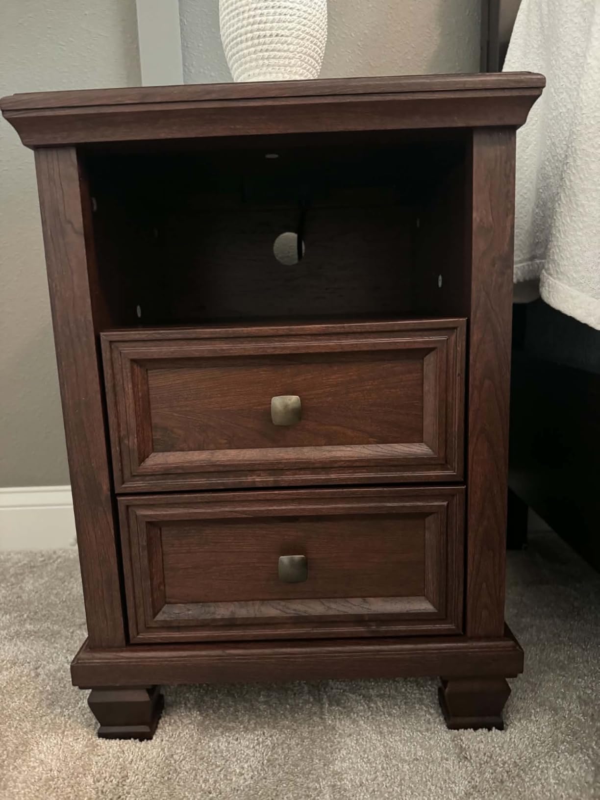SAVOR LIFE Farmhouse 5 Drawer Dresser for Bedroom, Walnut | 45