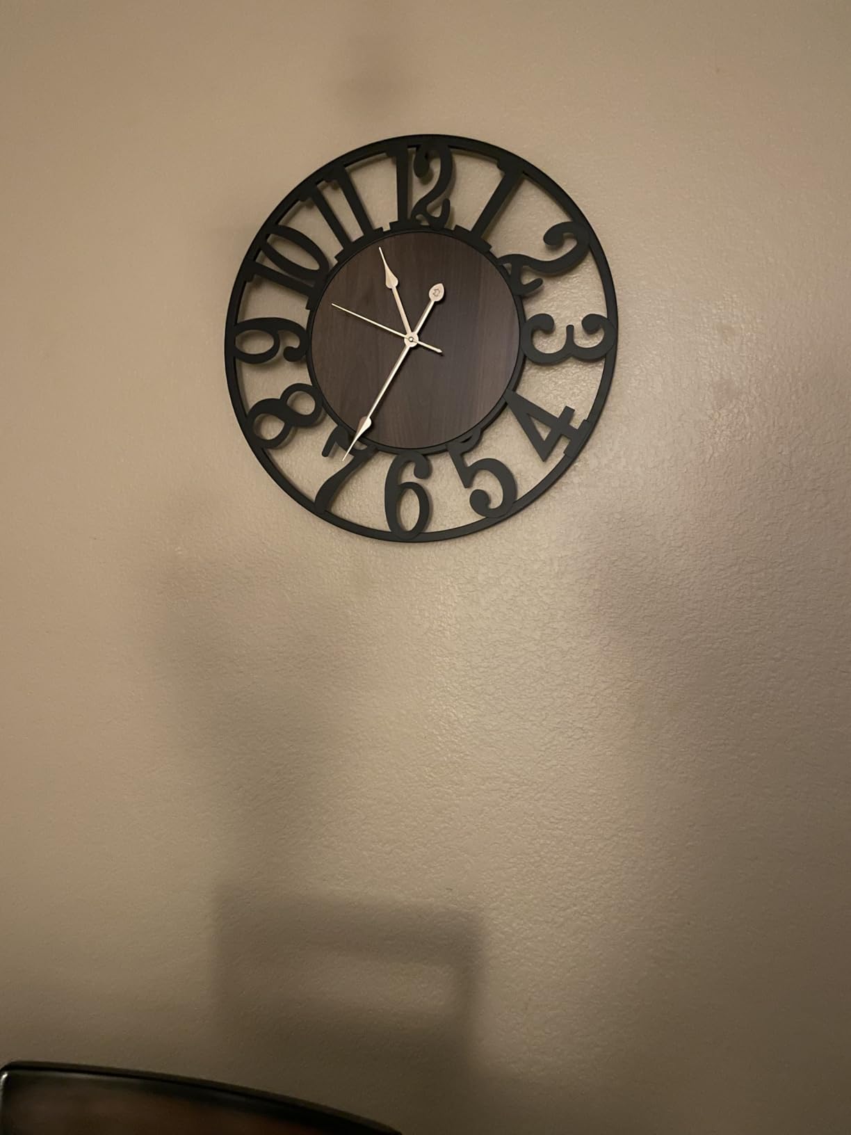 Vantic 32 Inch Large Wall Clock, Roman Numeral Metal Oversized Wall Clocks | Vintage Round Modern Metal Wall Clock for Living Room Decor, Bedroom & Kitchen, Silent/Non Ticking/Battery Operated customer photo 1