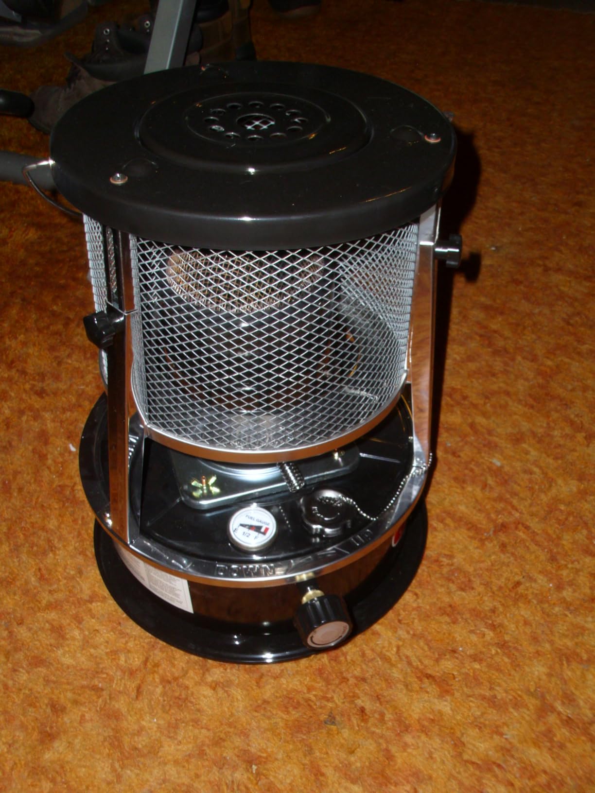 9,000 BTU Kerosene Heater, Kerosene Heaters for Indoor Use | Non Electric, 2 in 1 Stove & Heater, Adjustable Height, Portable, Emergency, for Camping, Cooking, Garage, Home, Black customer photo 2