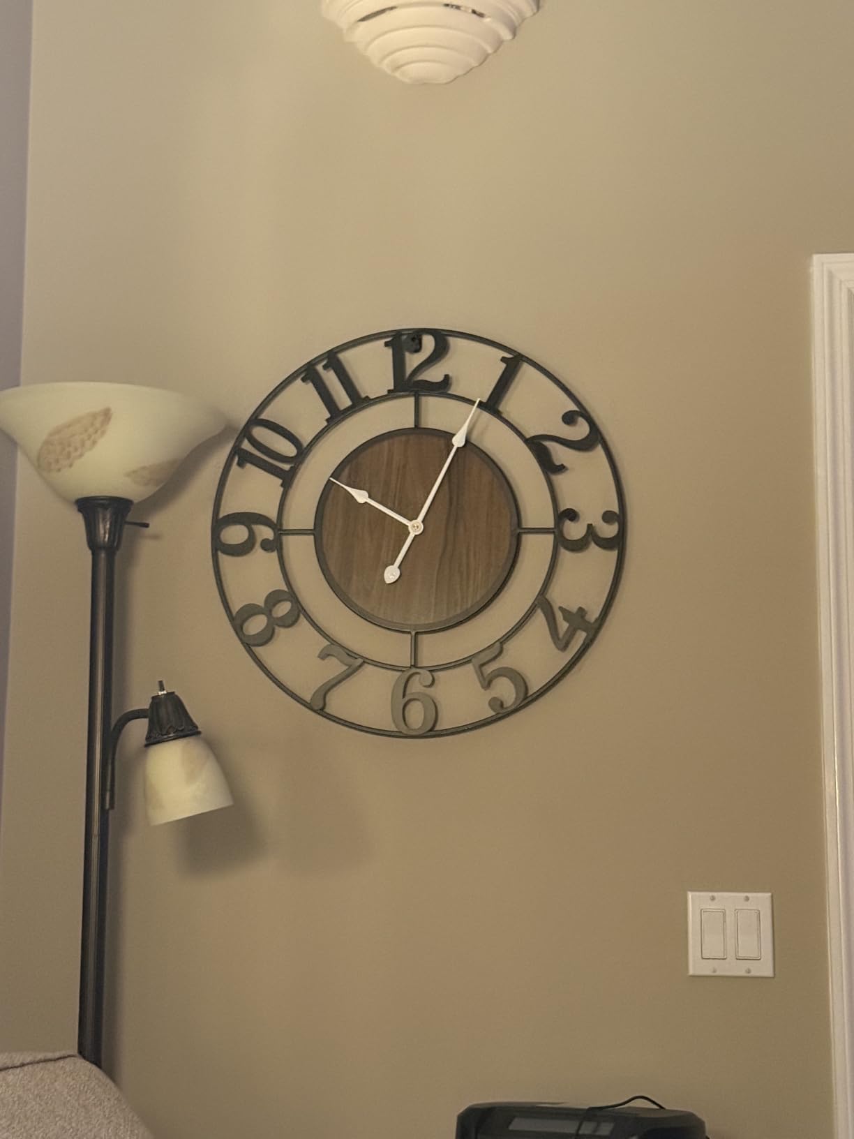 Large Metal Wall Clock, 20 Inch Retro Decorative Silent, Non Ticking, Battery Operated Modern Big Wood Wall Clock for Living Room, Farmhouse, Bedroom, Fireplace, Kitchen, Office, Home Decor customer photo 1