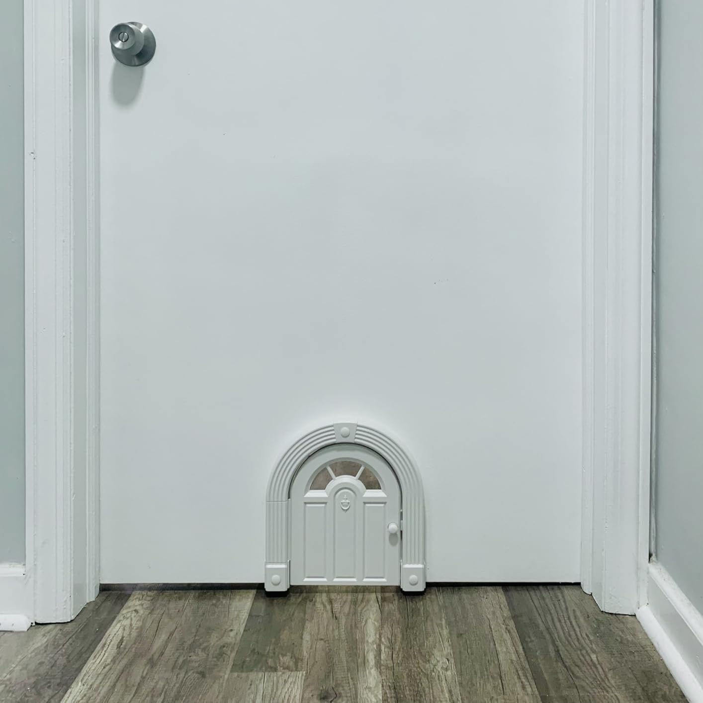 Purrfect Portal Meow Manor Extra Large Interior Cat Door, No-Flap Pet Door for Interior Doors, Easy DIY Installation, Cat Door for Cats up to 30 lbs, White customer photo 2