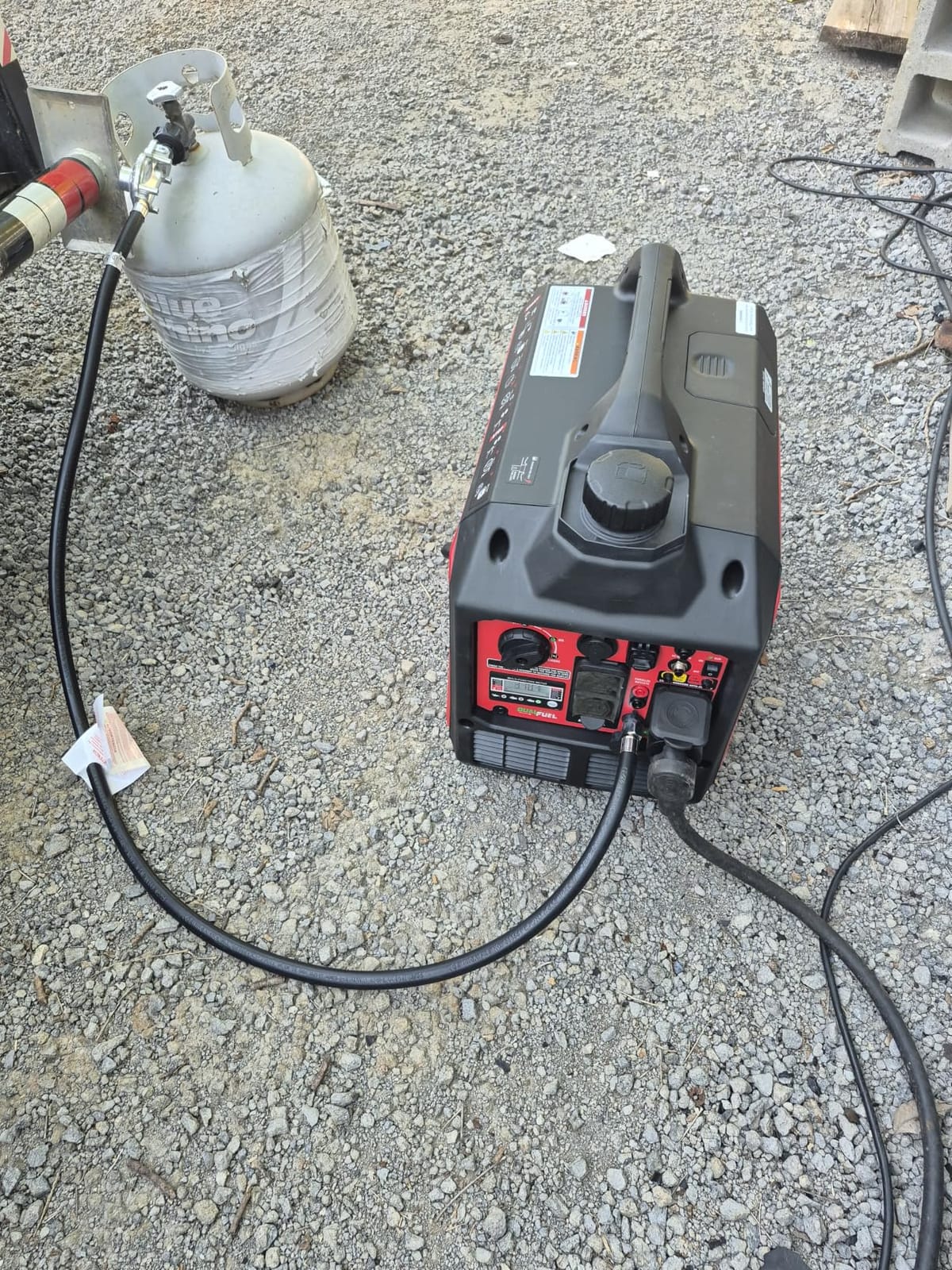 PowerSmart 3800 Watt Dual Fuel Inverter Generator for Camping or Home Use | CO Protect, Long Runtime customer photo 2