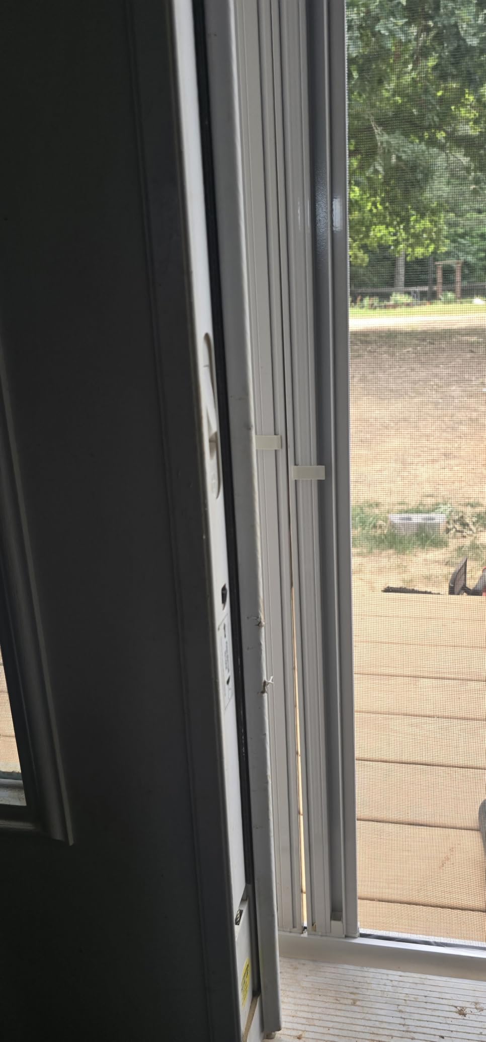 paramondo Retractable Screen for Single Doors 38 9/16