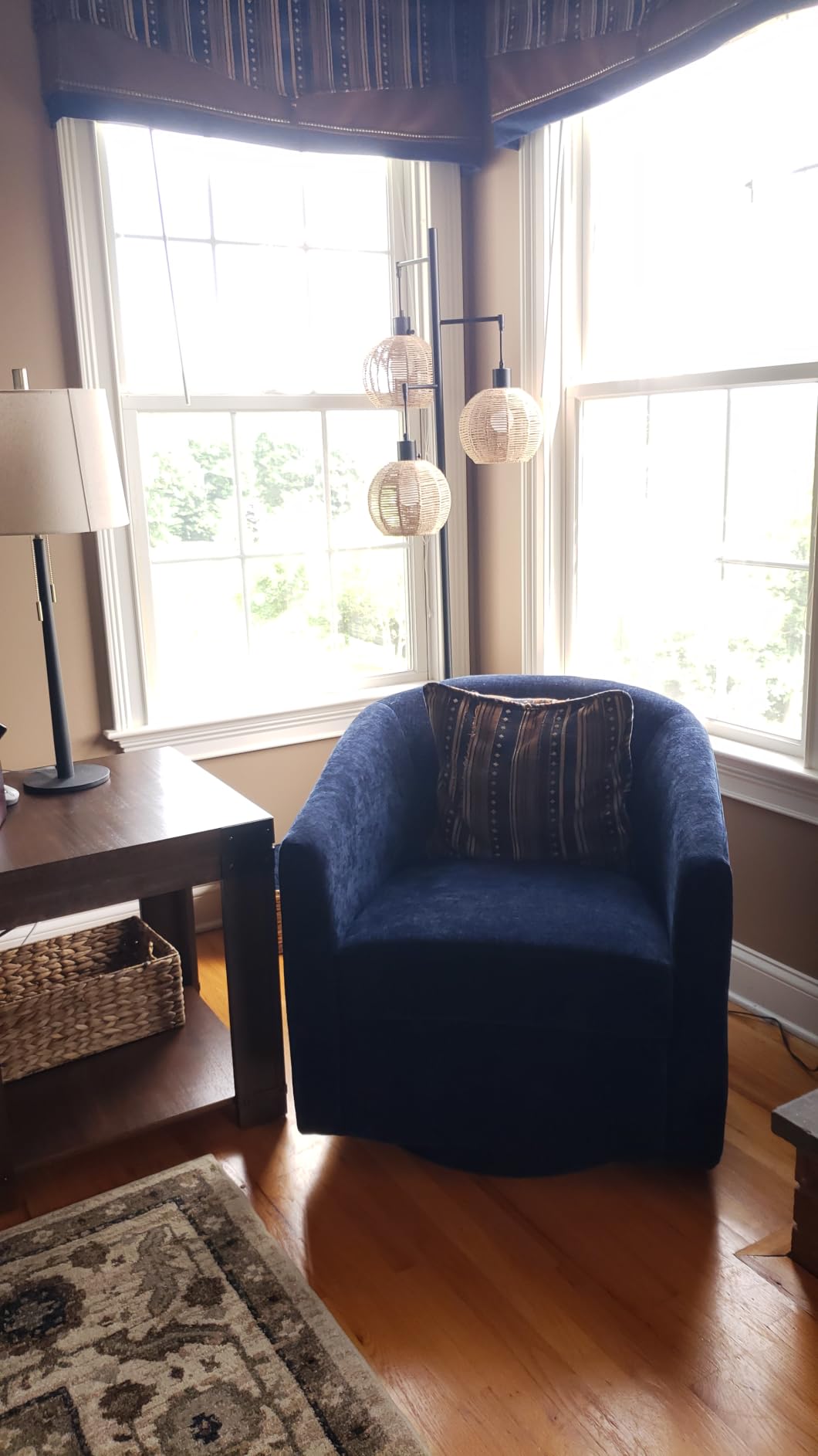 Zihanhome Chenille Swivel Accent Chair, Living Room Chairs, No Assembly Upholstered Armchair, 360°Rotating Barrel Chair for Bedroom, Apartment & Reading Nook (1, Dark Blue) customer photo 2