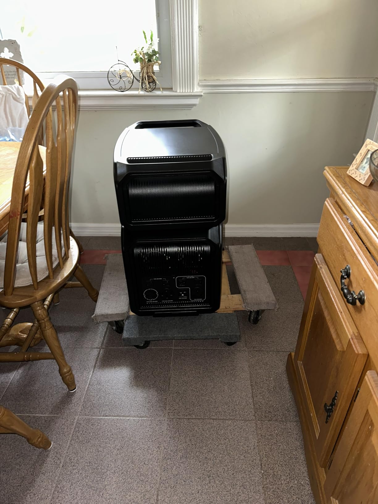 OUPES Guardian 6000 V2 Solar Generator Kit with 2x240W Solar Panels | 240V 6000W Output, 4608Wh LiFePO4 Capacity, Expandable to 41kWh, Native RV Plugs, Transfer Switch Ready, UPS, OTA Ready customer photo 2