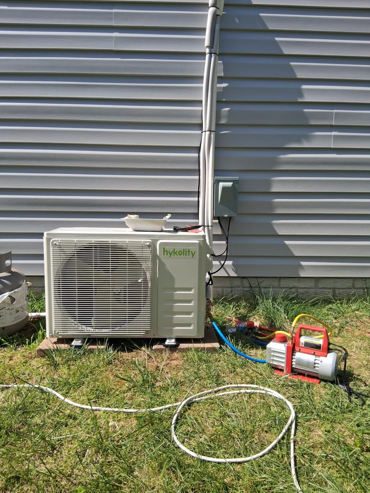 Hykolity 28000 BTU Dual Zone Wifi Enabled Mini Split Air Conditioner, 20 SEER2 208-230V 12000+12000 BTU Ductless Wall Mounted Inverter Air Conditioner & Heater Pump with Installation Kits customer photo 2