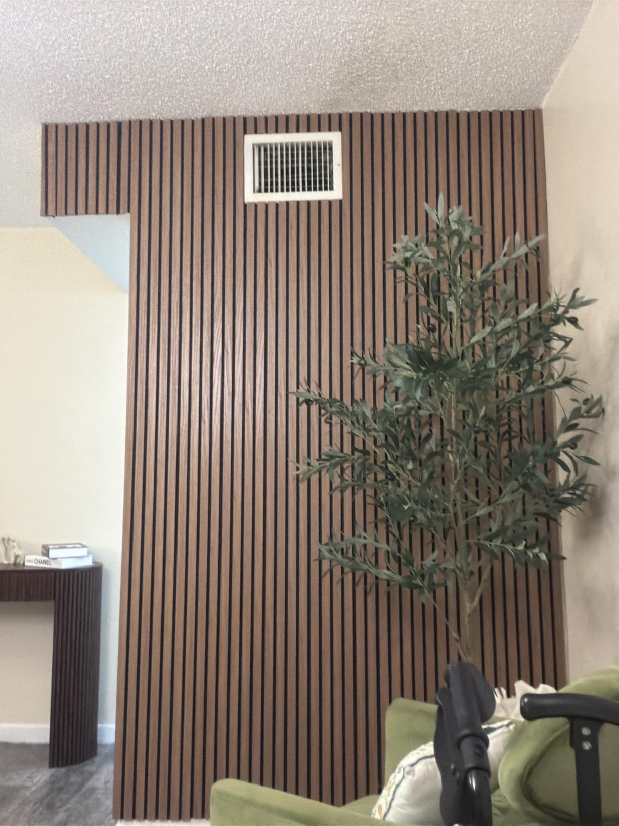 Art3d 47 x 23.6 Inch Acoustic Wood Slat Design Wall Panels, 4-Pack, Walnut | Lightweight, Noise Reduction, Crack Resistant, Sustainable, Easy Installation, for Office, Living Room, Bedroom Wall Decor customer photo 2