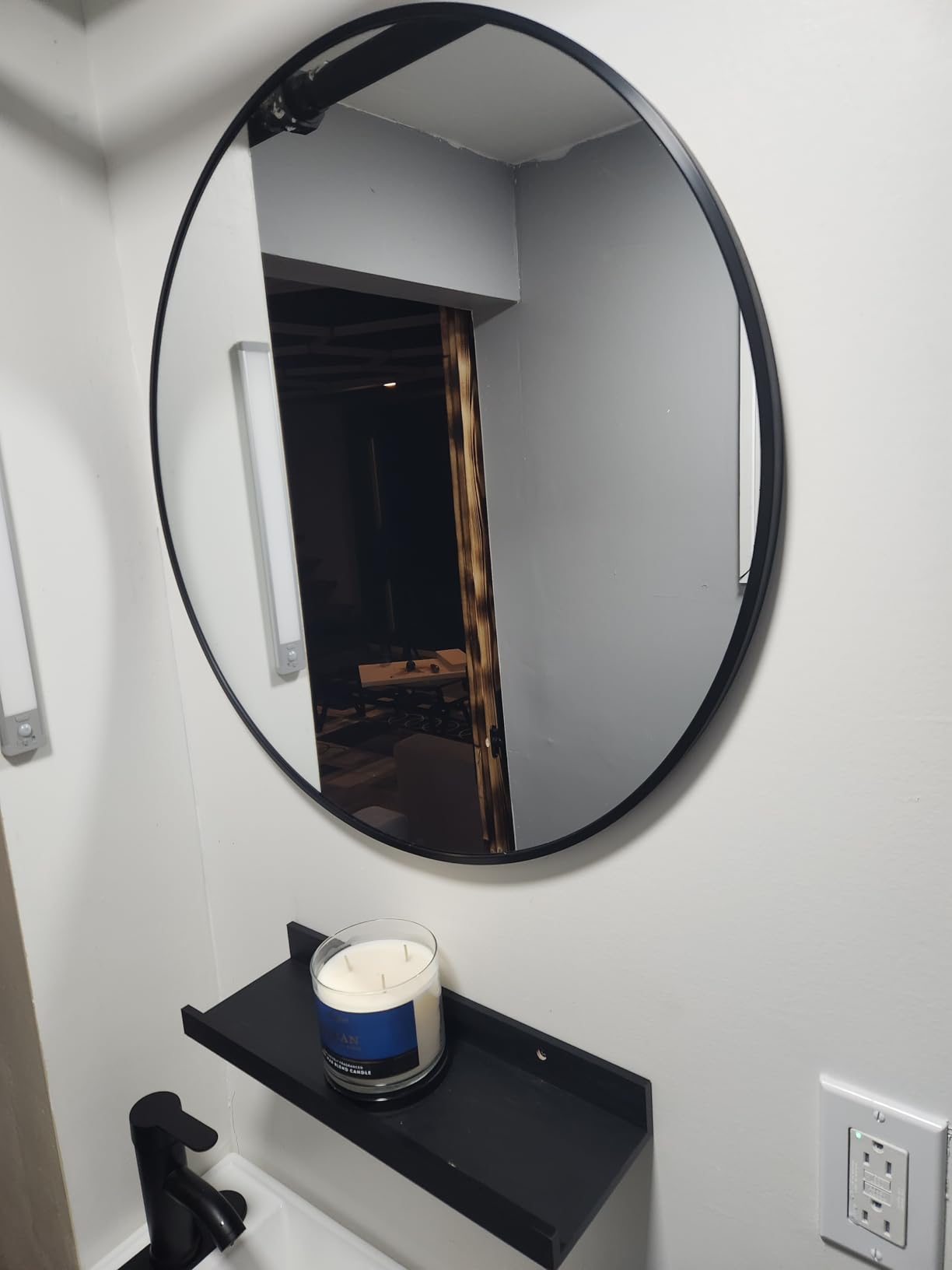 Sweetcrispy Bathroom Wall Mirror, 36x24 Inch Mirror for Over Sink, Black | Modern Wall Mount Vanity Mirror, Rounded Rectangle with Matte Brush Metal Framed, for Home Decor, Living Room, Bedroom customer photo 1