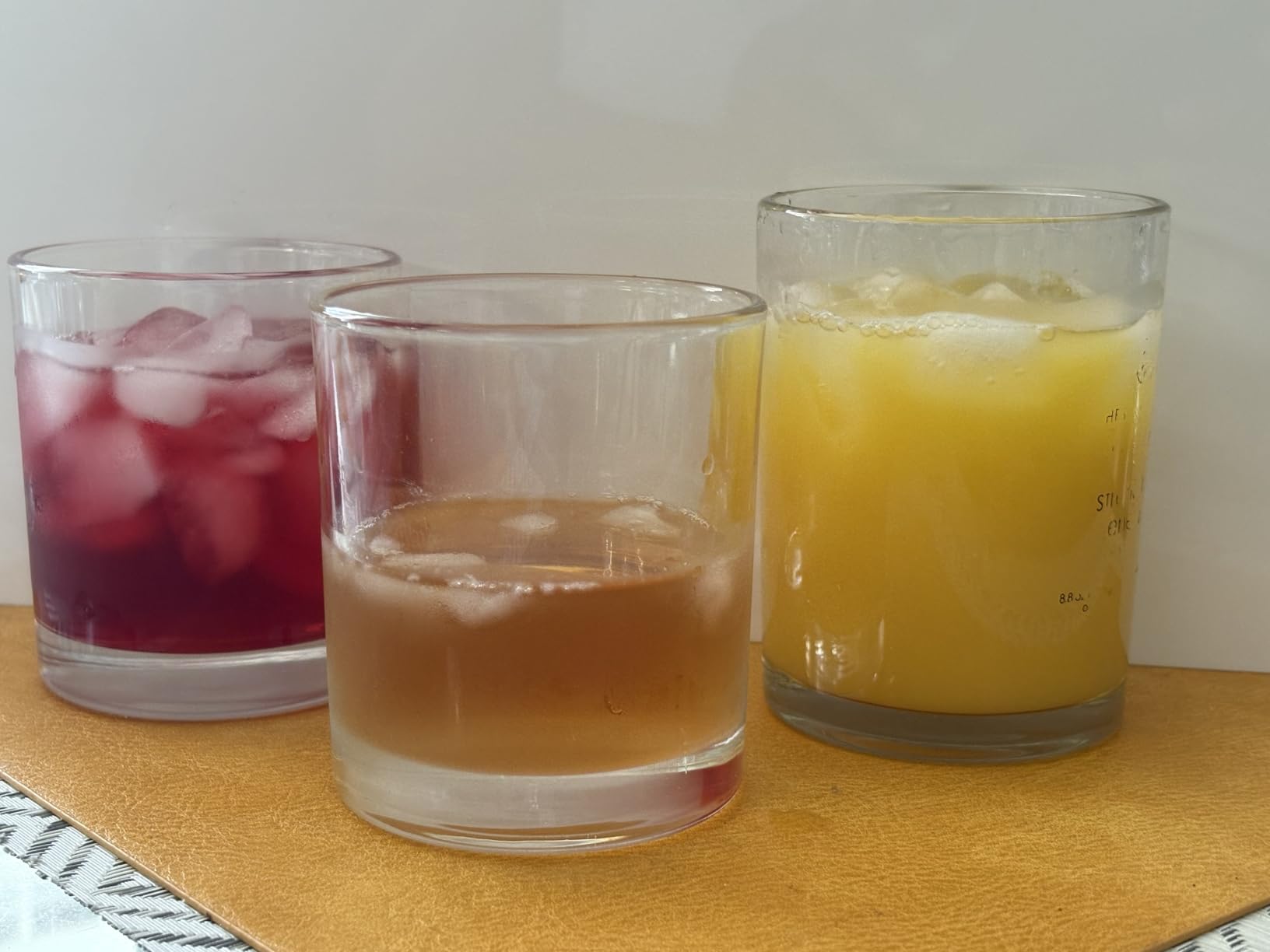 Le'raze Set of 12 Heavy Base Rocks Glass Cups, Elegant Old Fashioned Drinking Glasses Set for Whiskey, Cocktails, Beer and More - Dishwasher Safe, Lead and BPA Free - 10oz customer photo 2