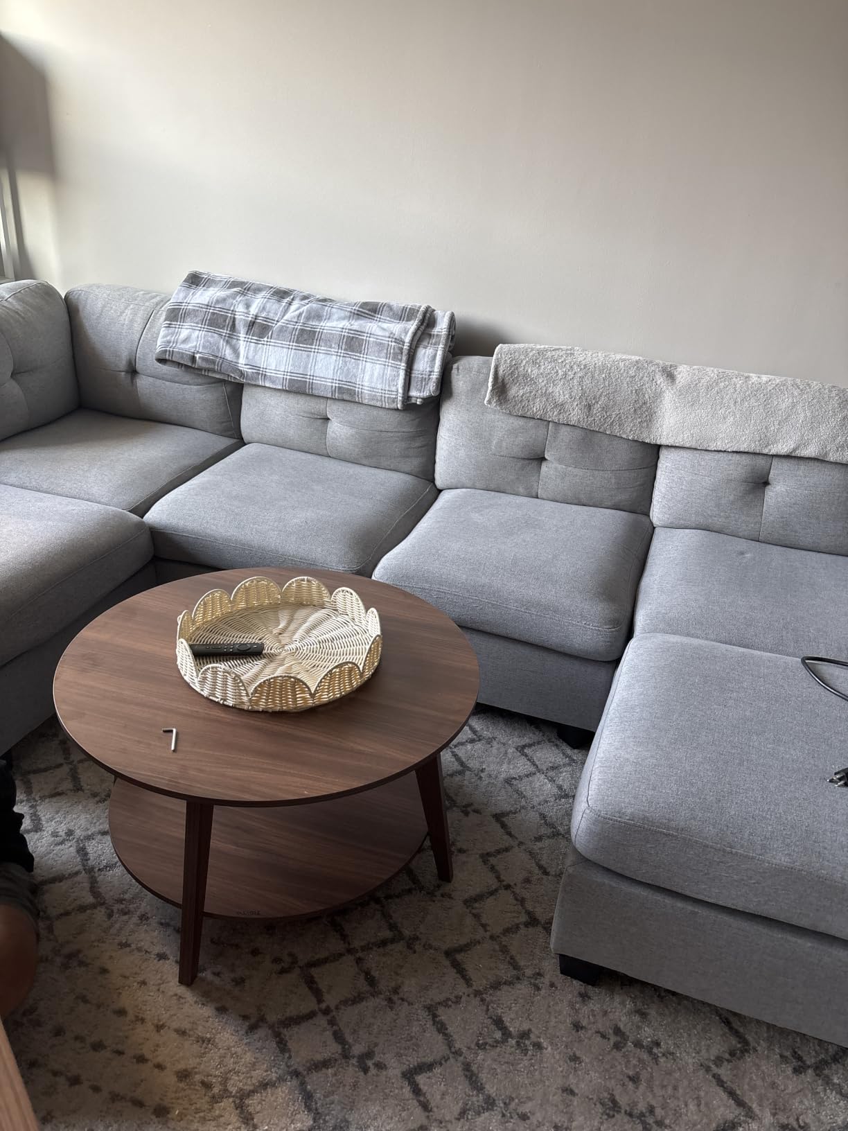 VASAGLE Round Coffee Table, Living Room Table with Tambour Design | Mid Century Modern, Easy Assembly, for Home and Office, 31.5 x 17.7 Inches, Natural Brown ULCT276K101 customer photo 1