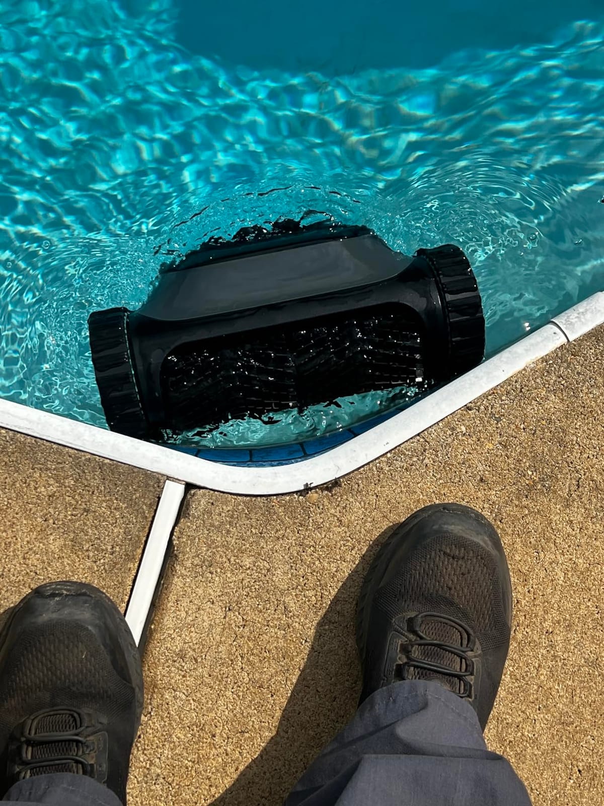 Aiper Scuba S3 Robotic Pool Cleaner for Inground Pools, 5 Modes, Dark Gray | Smart Navigation & Path Planning, Waterline Scrubbing, Auto-Parking & Alerts, Ultra-fine Filtration, App & Button Control customer photo 2