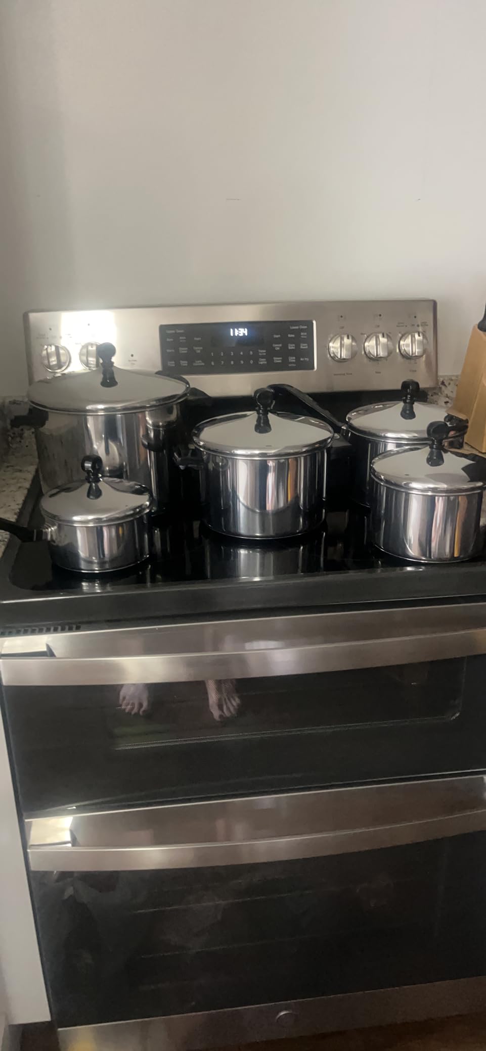 Farberware Classic Series Stainless Steel Pots and Pans Set, 15-Piece | Nonstick cookware, even heating, cooking pot set, induction compatible, dishwasher safe, oven safe customer photo 1