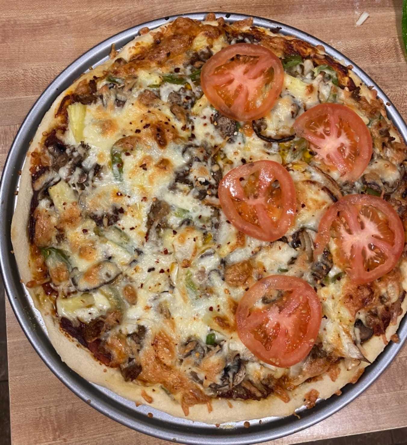 Cuisinart 14-Inch Pizza Pan, Chef's Classic Nonstick Bakeware, Silver, AMB-14PPP1 customer photo 2
