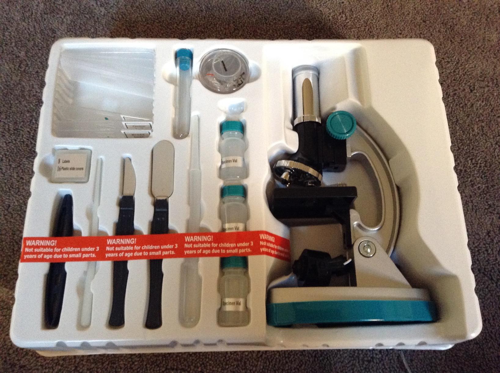 Educational Insights GeoSafari MicroPro 95-Piece LED Microscope Set customer photo 2