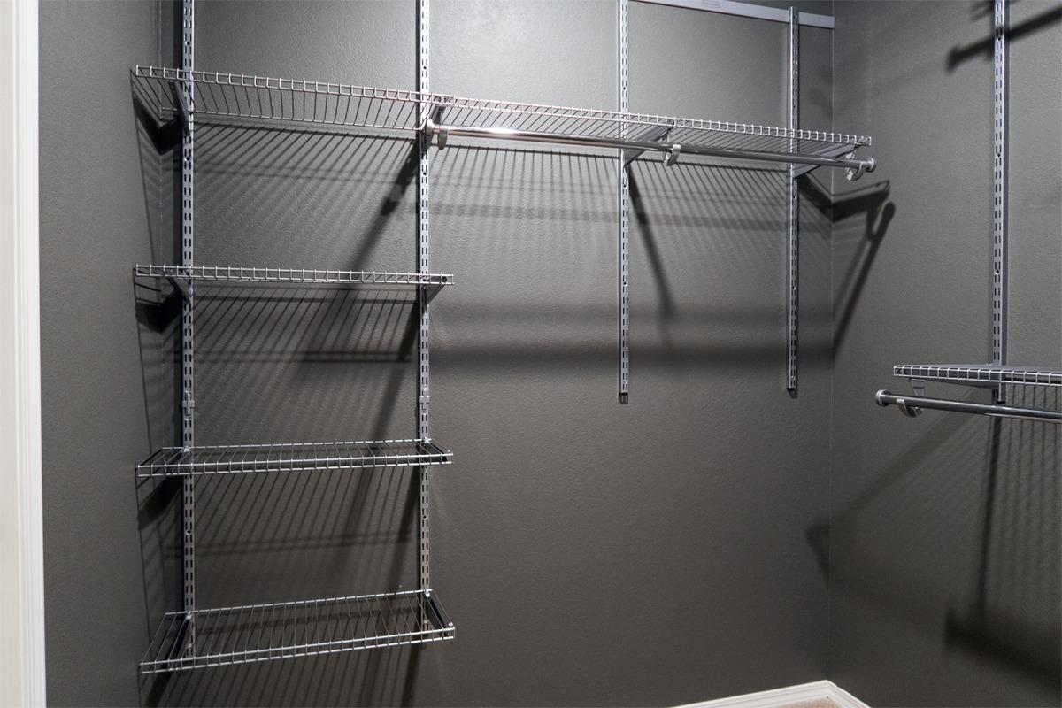 Rubbermaid Configurations Deluxe Custom Closet Kit 4-8 Ft. Adjustable Metal Wire Shelving Titanium Finish Expandable Organization System Hardware Included for Home Closet/Pantry/Laundry/Mudroom customer photo 1