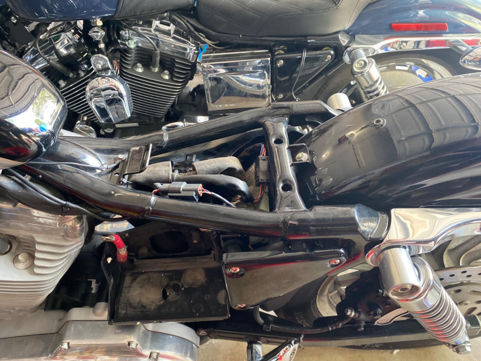 Battery Tender Junior 12V, 750mA Charger and Maintainer: Automatic 12V Powersports for Motorcycle, ATVs, and More - Smarter Than a Trickle Charger - 021-0123 customer photo 1