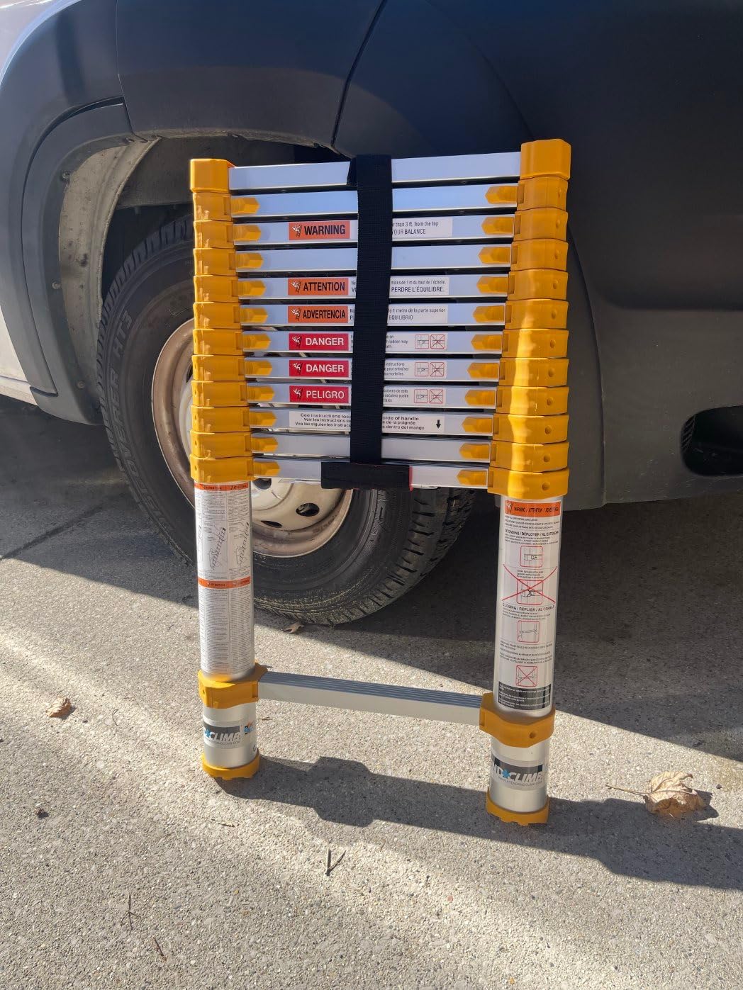 Xtend & Climb 780P Telescopic Ladder (12.5 FT - 300 LBS) customer photo 1