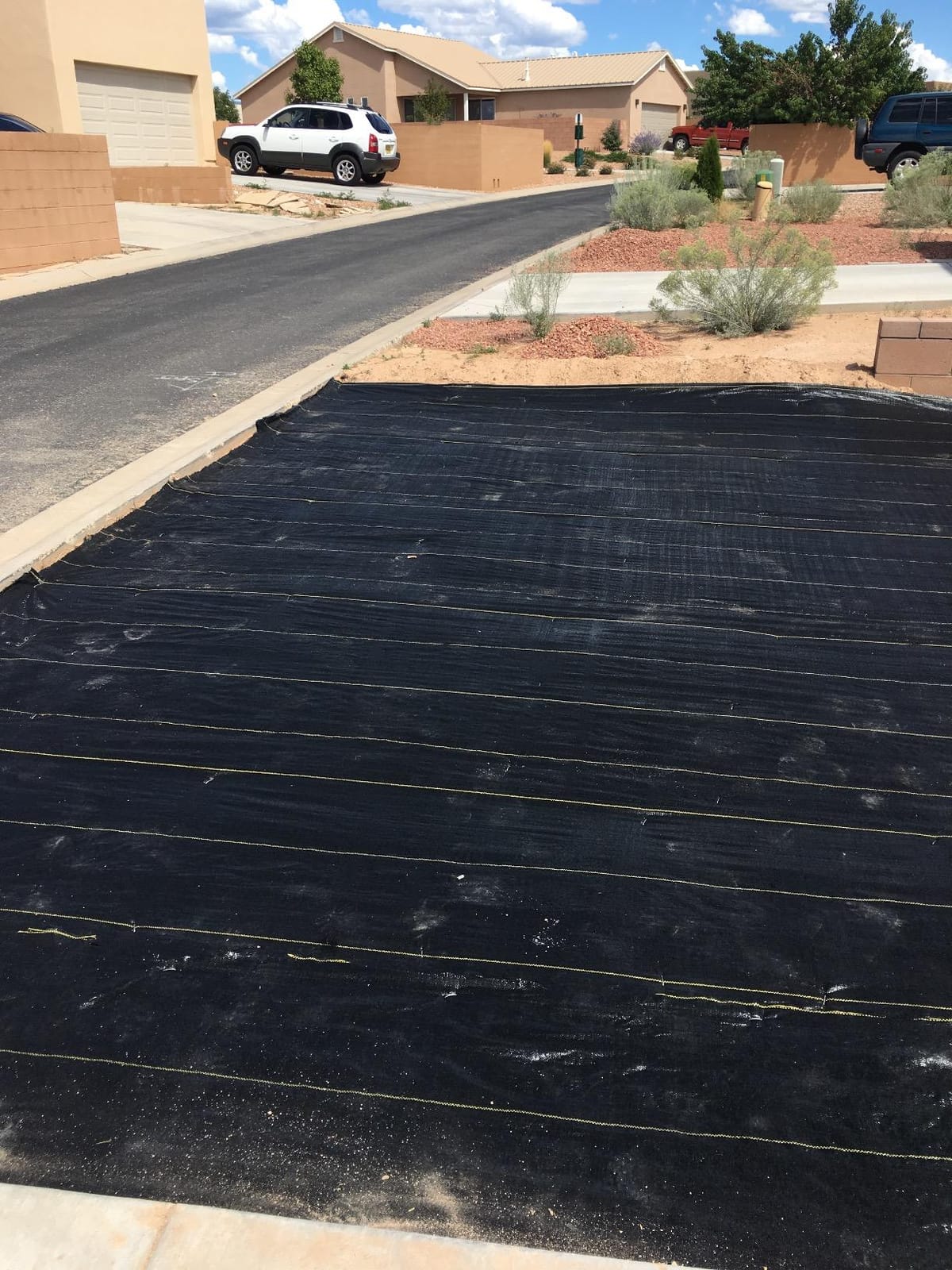 Dewitt Pro-5 Weed Barrier Fabric 5 oz, 4 x 250 Feet – Heavy-Duty customer photo 1