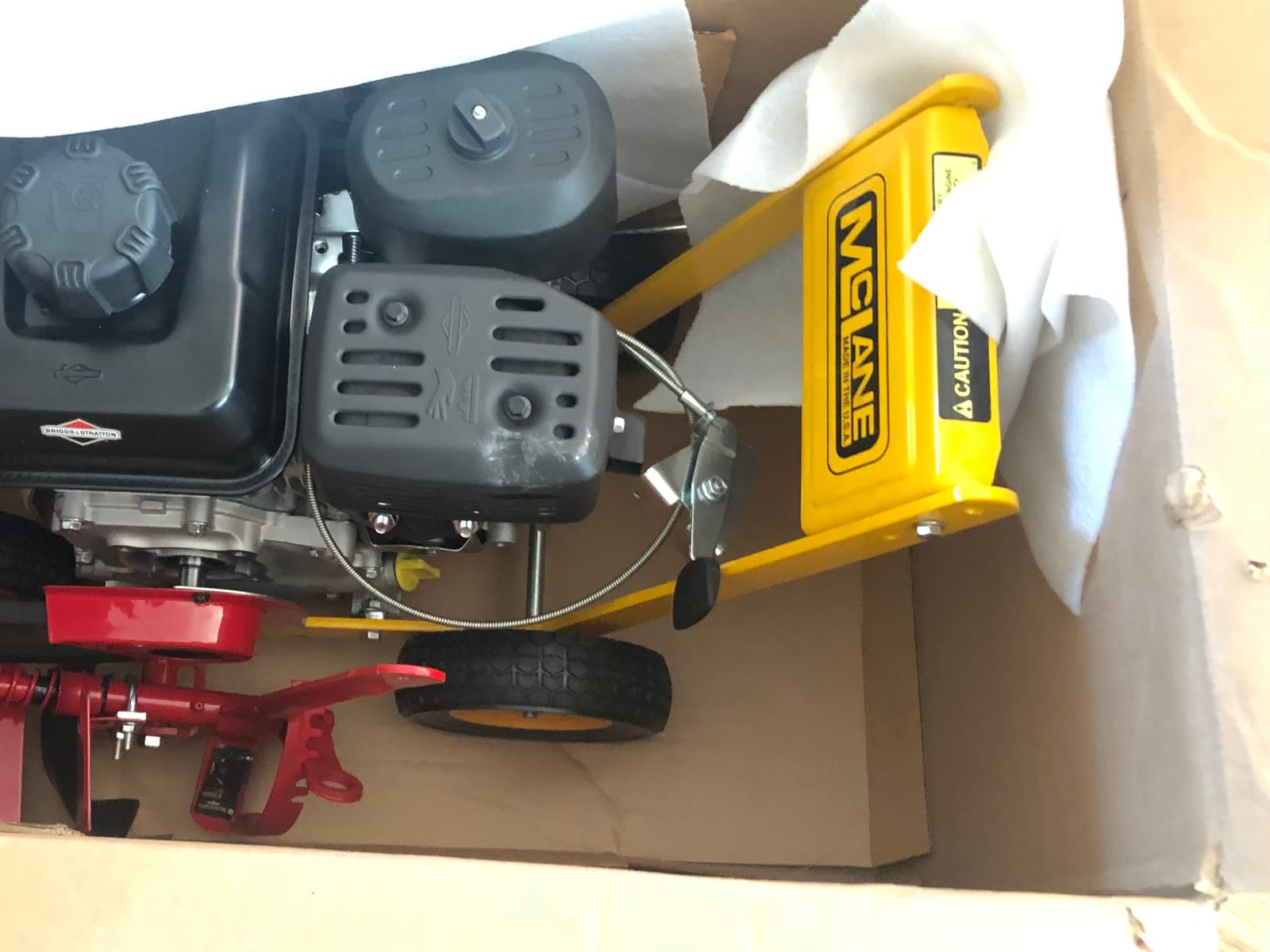 McLane 9 Inch Gas Powered Walk Behind Lawn Edger with 4 Rubber Wheels, 5.50 Gross Torque Engine and Spring Steel Blade, Powder Coat Finish, Red/Yellow customer photo 1