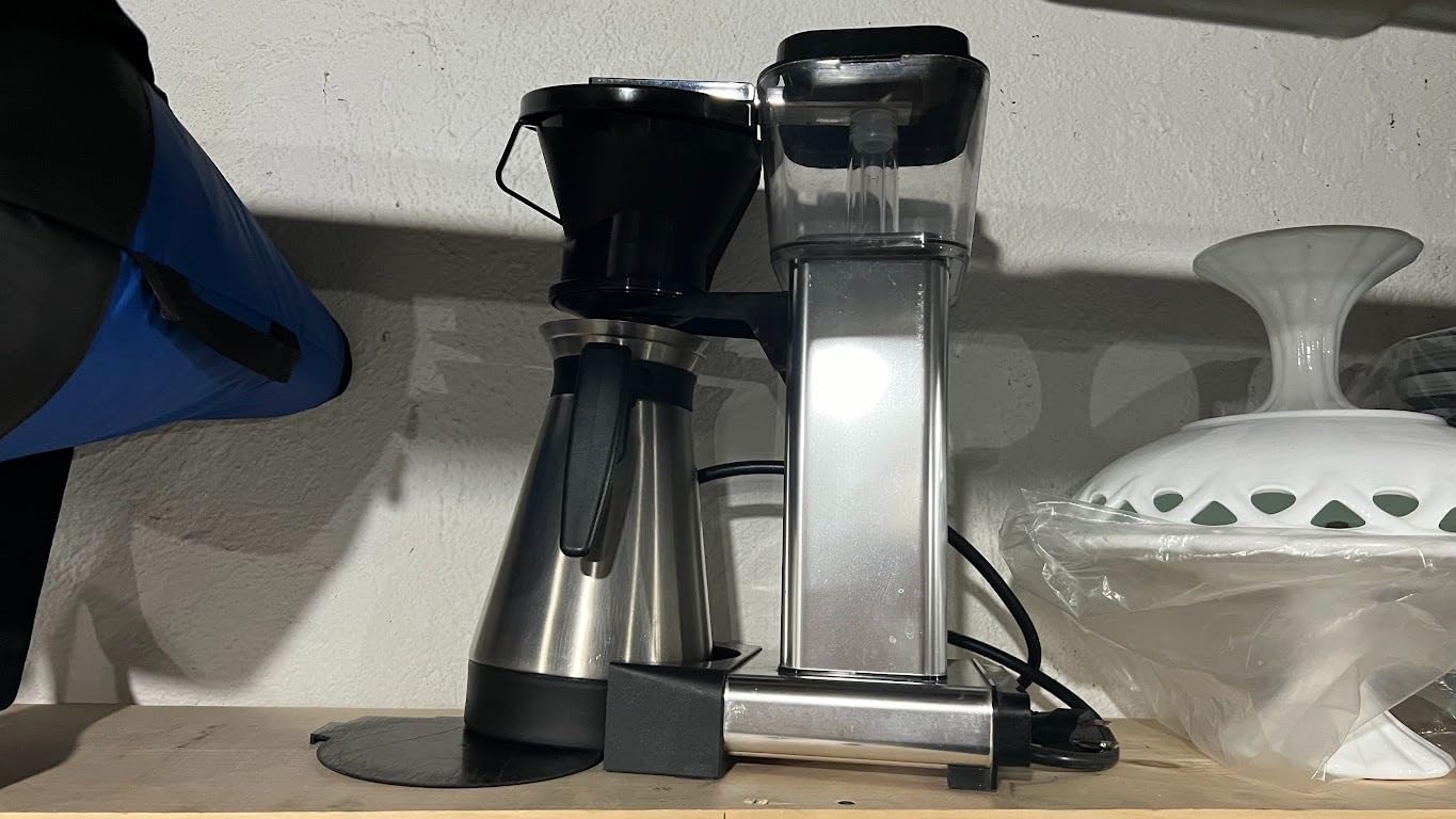Technivorm Moccamaster 79114 KBT Coffee Brewer, 40 oz, Black customer photo 2