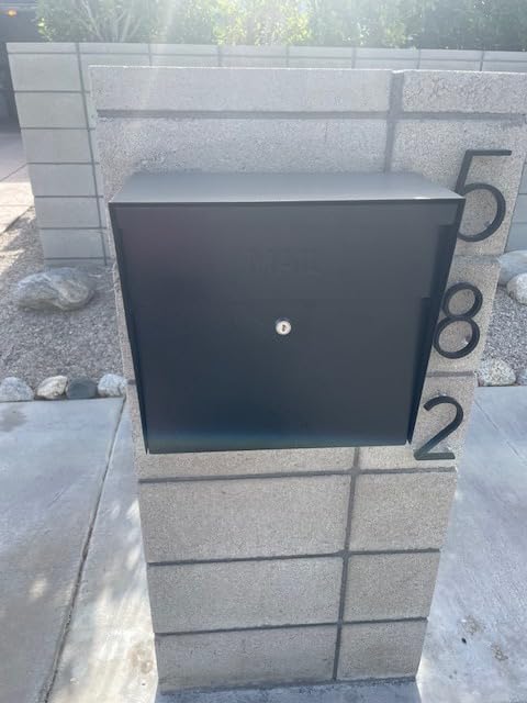 Mail Boss 7162 Metro, Black High Capacity Wall Mounted Locking Security Mailbox,Medium customer photo 1