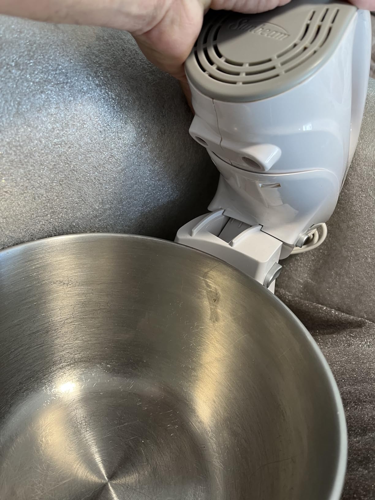 Sunbeam 250-Watt 5-Speed Stand Mixer, Black customer photo 1
