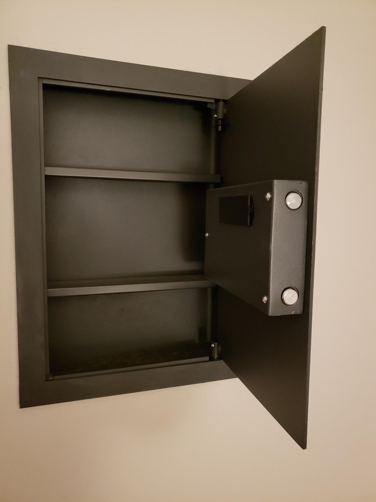 Paragon Safes In Wall Safe with Keypad and 2 Manual Override Keys, White customer photo 2