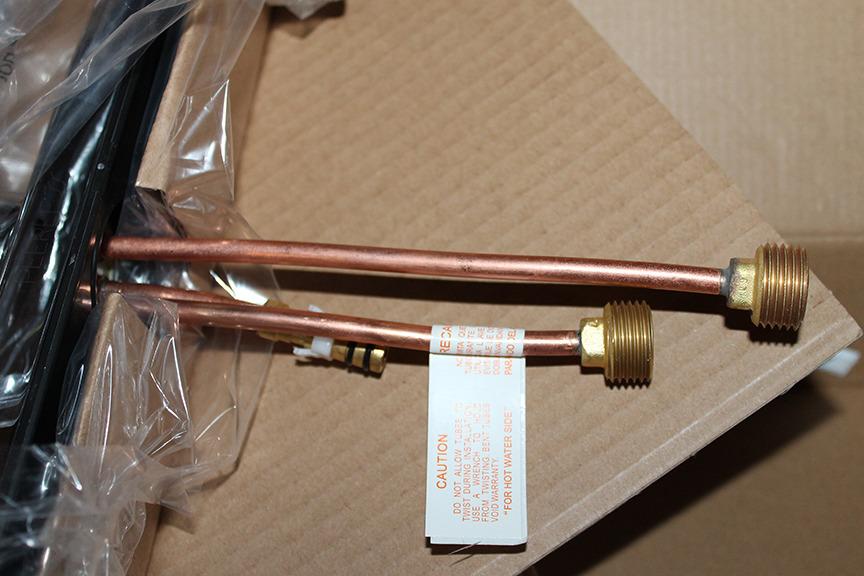 Peerless Single-Handle Kitchen Sink Faucet with Side Sprayer, Chrome P115LF customer photo 1