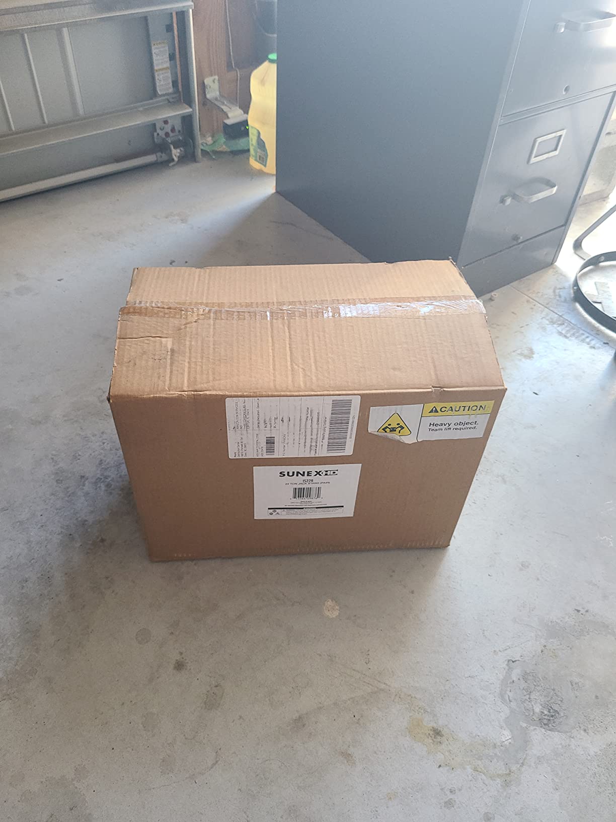 SUNEX TOOLS 1522A 22-Ton Jack Stands, Pair customer photo 2
