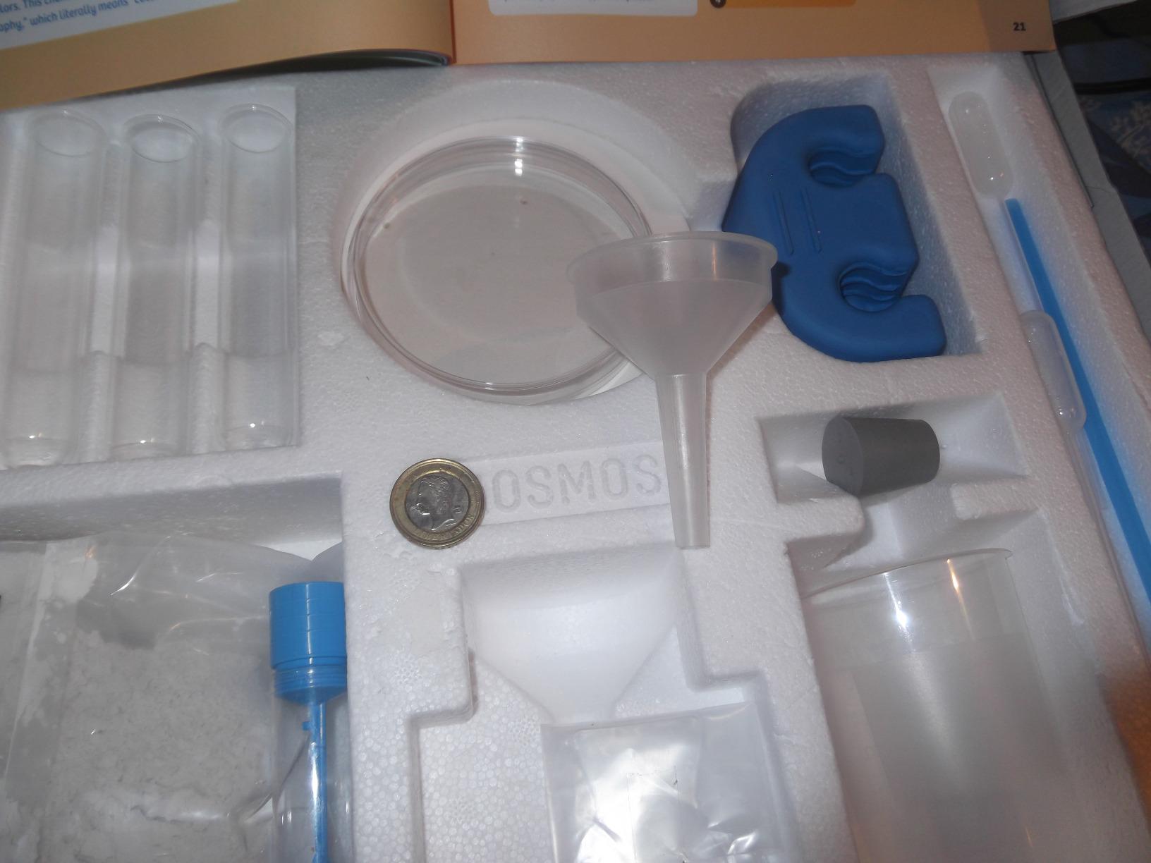 Thames and Kosmos Kids First Chemistry Set Science Kit customer photo 1