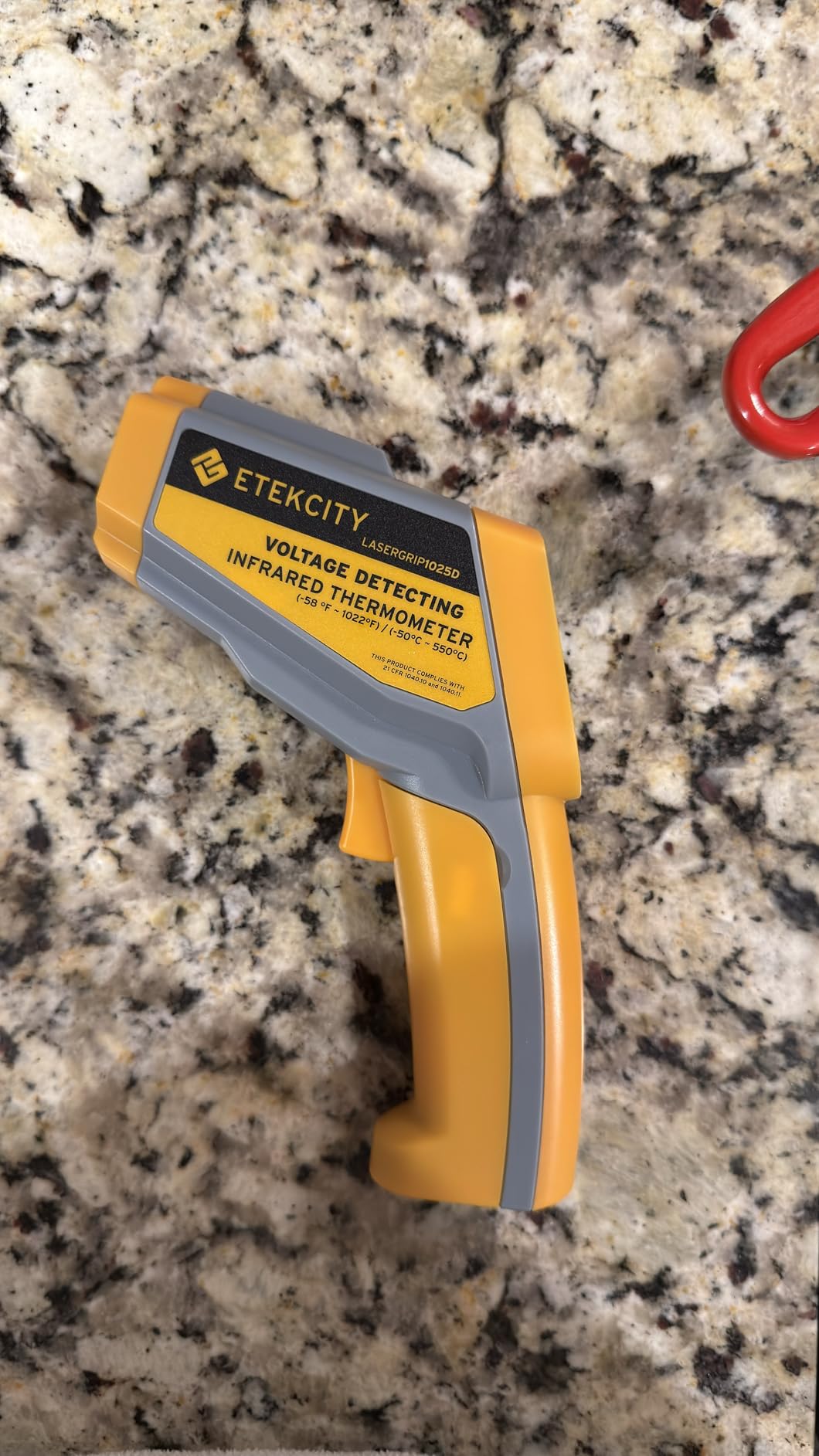 Etekcity Infrared Thermometer Laser Temperature Gun, -58°F~1130°F | Cooking, Pizza Oven, BBQ, Meat, Kitchen, Reptile, HVAC, Adjustable Emissivity, MAX Display, High Temperature customer photo 2