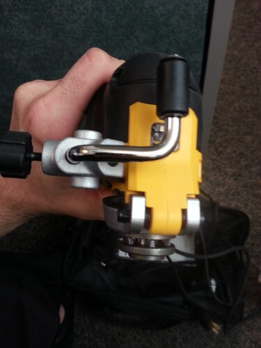 DEWALT Oscillating Tool, 3-Amp, Corded, Includes Wood Blades, Sandpaper and Tool Bag (DWE315K) customer photo 2
