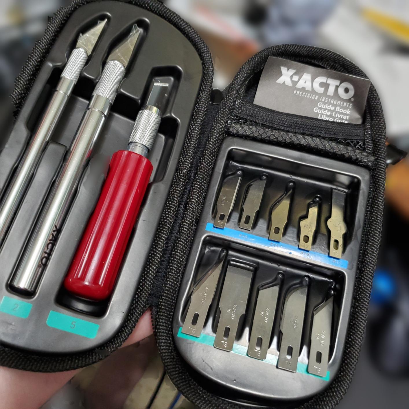 X-ACTO Compression Basic Knife Set, Includes 3 Knives, 13 Blades, Soft Carry Case, 17 Count customer photo 1