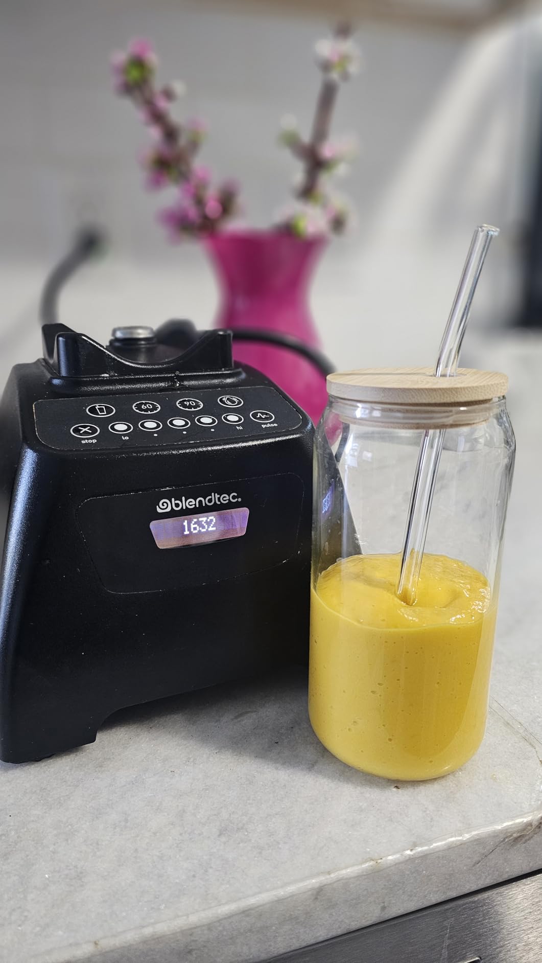 Blendtec Classic 575 Blender (Black), 90oz WildSide+ Jar customer photo 2