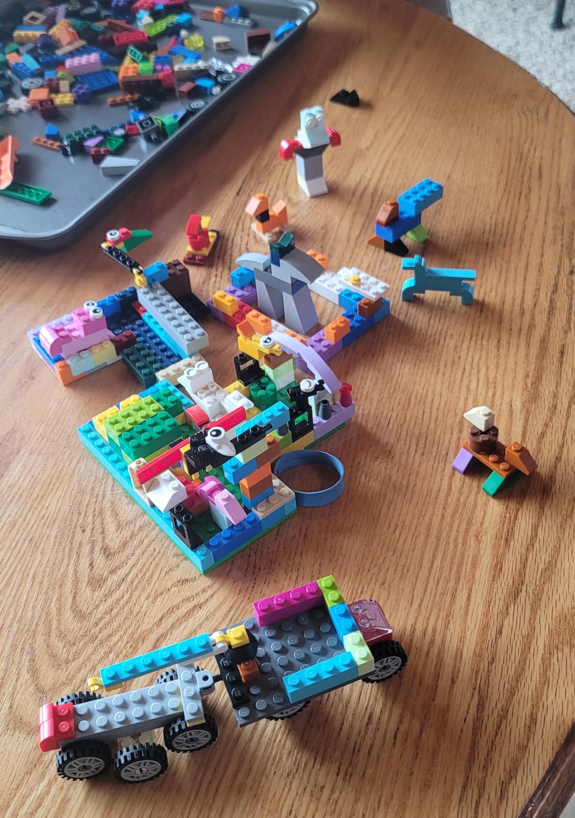 LEGO Classic Medium Creative Brick Box 10696 customer photo 1