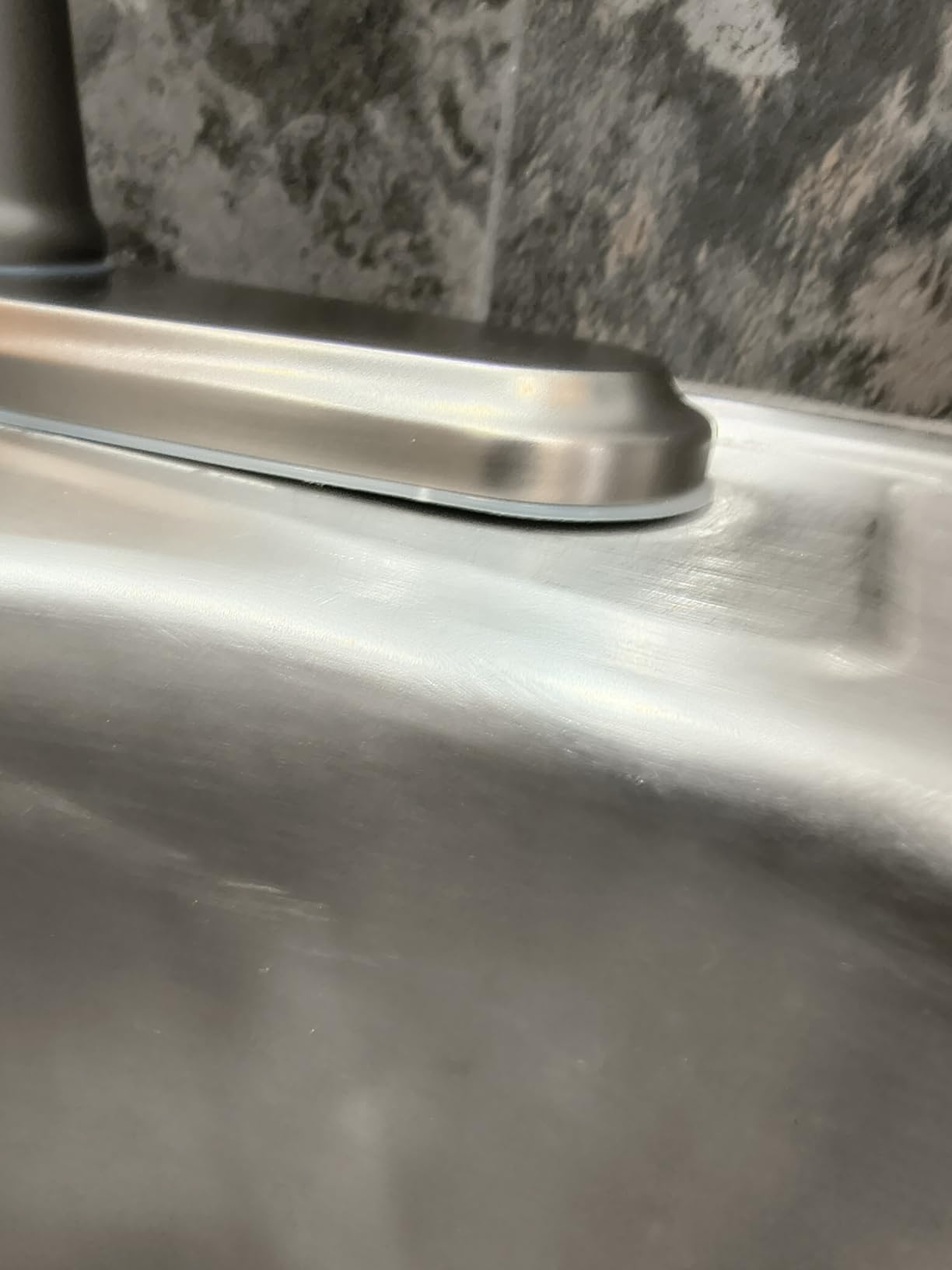 Moen Wetherly Spot Resist Stainless High-Arc Kitchen Faucet with Side Spray, 87999SRS customer photo 2