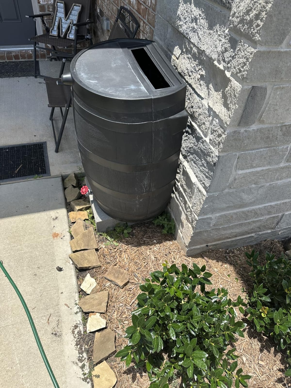 RTS Home Accents 50-Gallon ECO Rain Barrel Made with 100% Recycled Plastic, Flat Back Rain Water Collection Barrel, Black customer photo 1