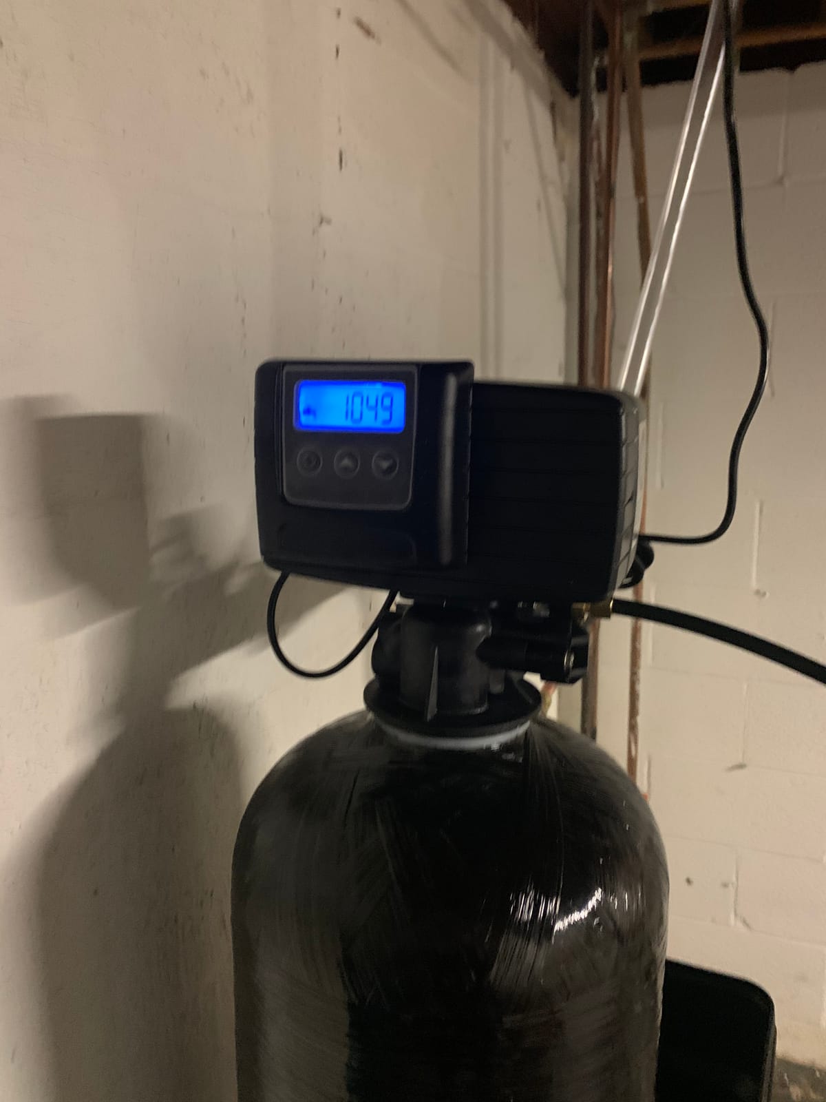 Fleck 5600 SXT Whole House Water Softener, 48,000 Grains, Black customer photo 2