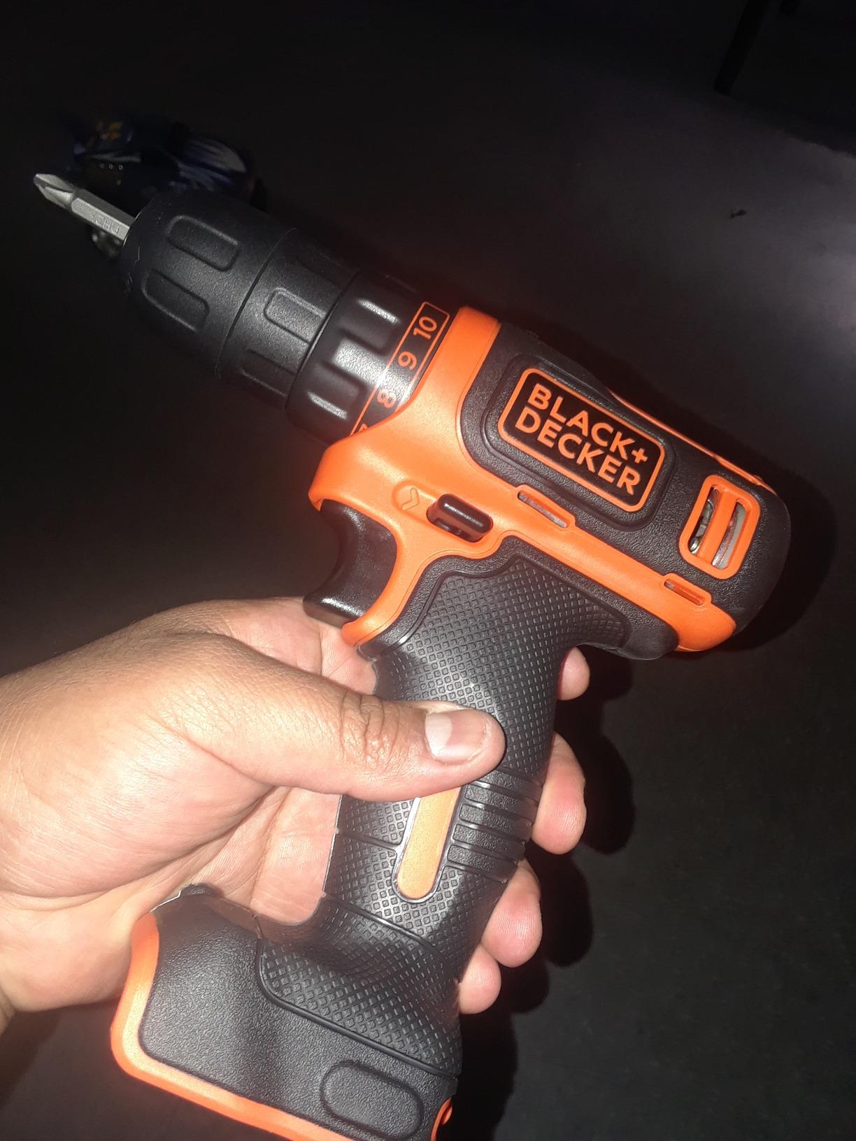 BLACK+DECKER 12V MAX Cordless Drill/Driver, Battery and Charger Included (BDCDD12C) customer photo 2