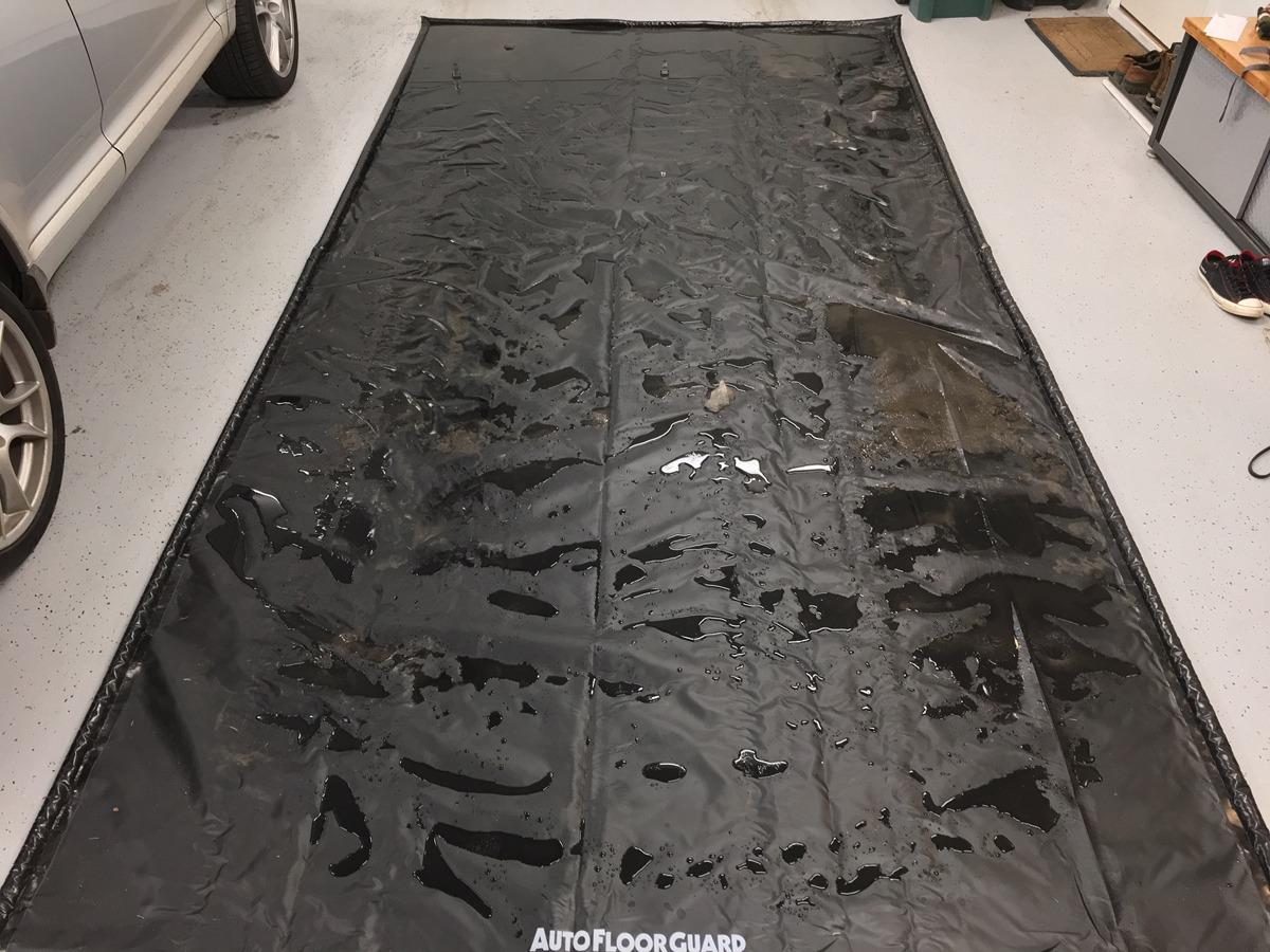 AutoFloorGuard Garage Containment Mat for SUVs & Trucks, 8.5 Ft x 20 Ft customer photo 1
